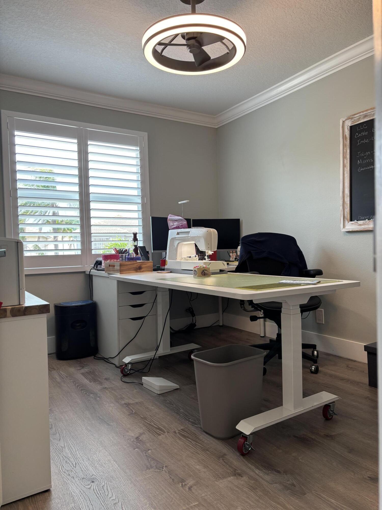 CHARLESTON SHORES - Residential