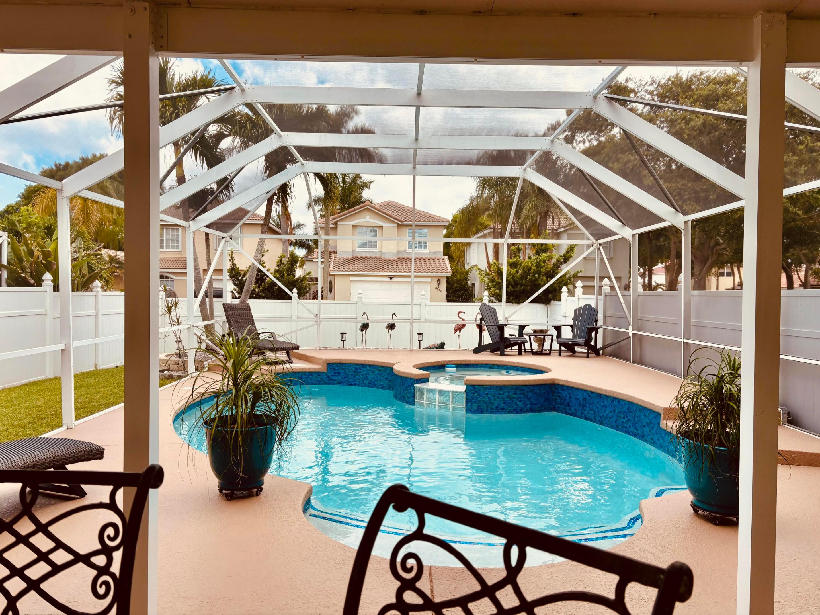 CHARLESTON SHORES - Residential