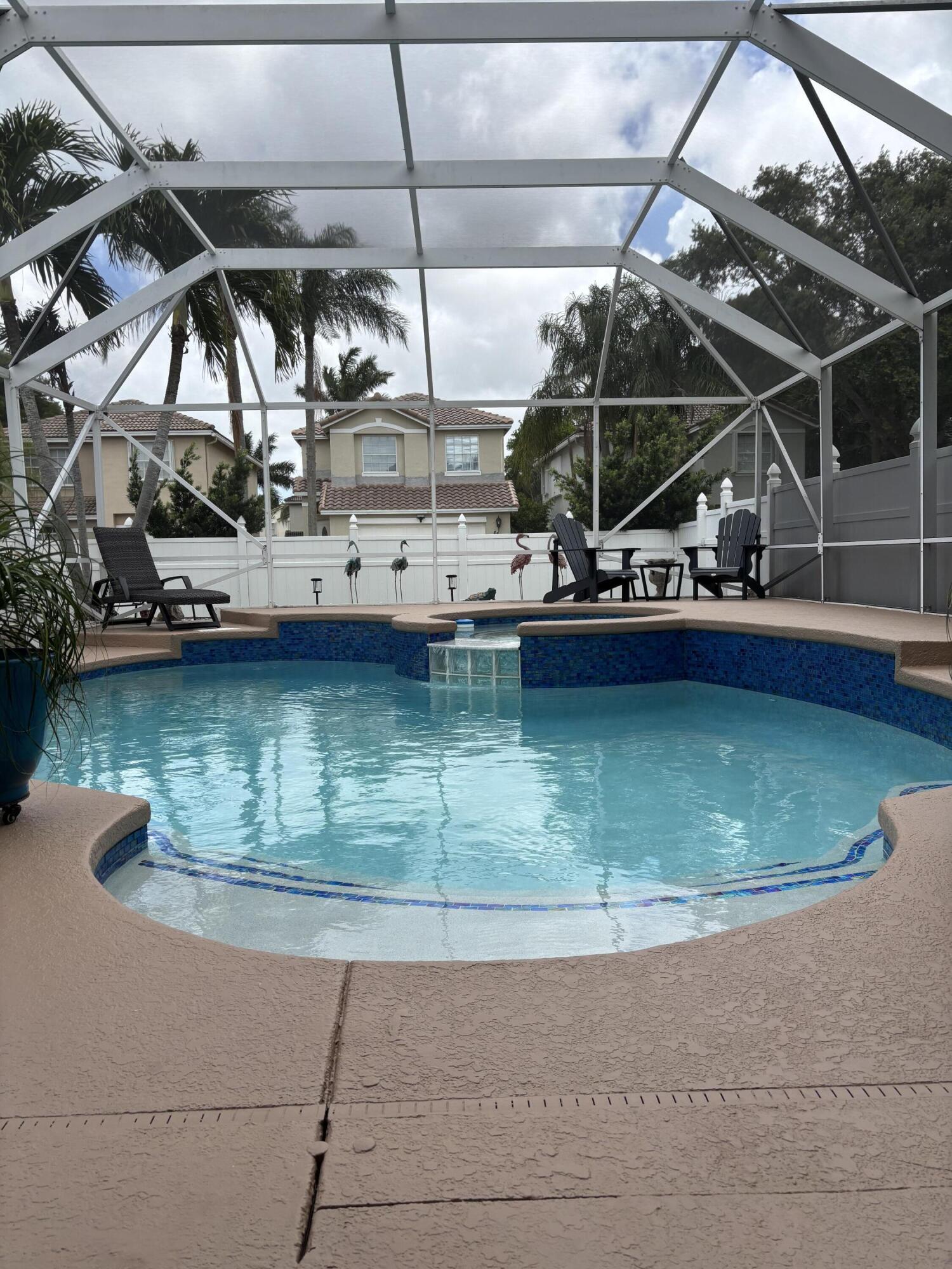 CHARLESTON SHORES - Residential