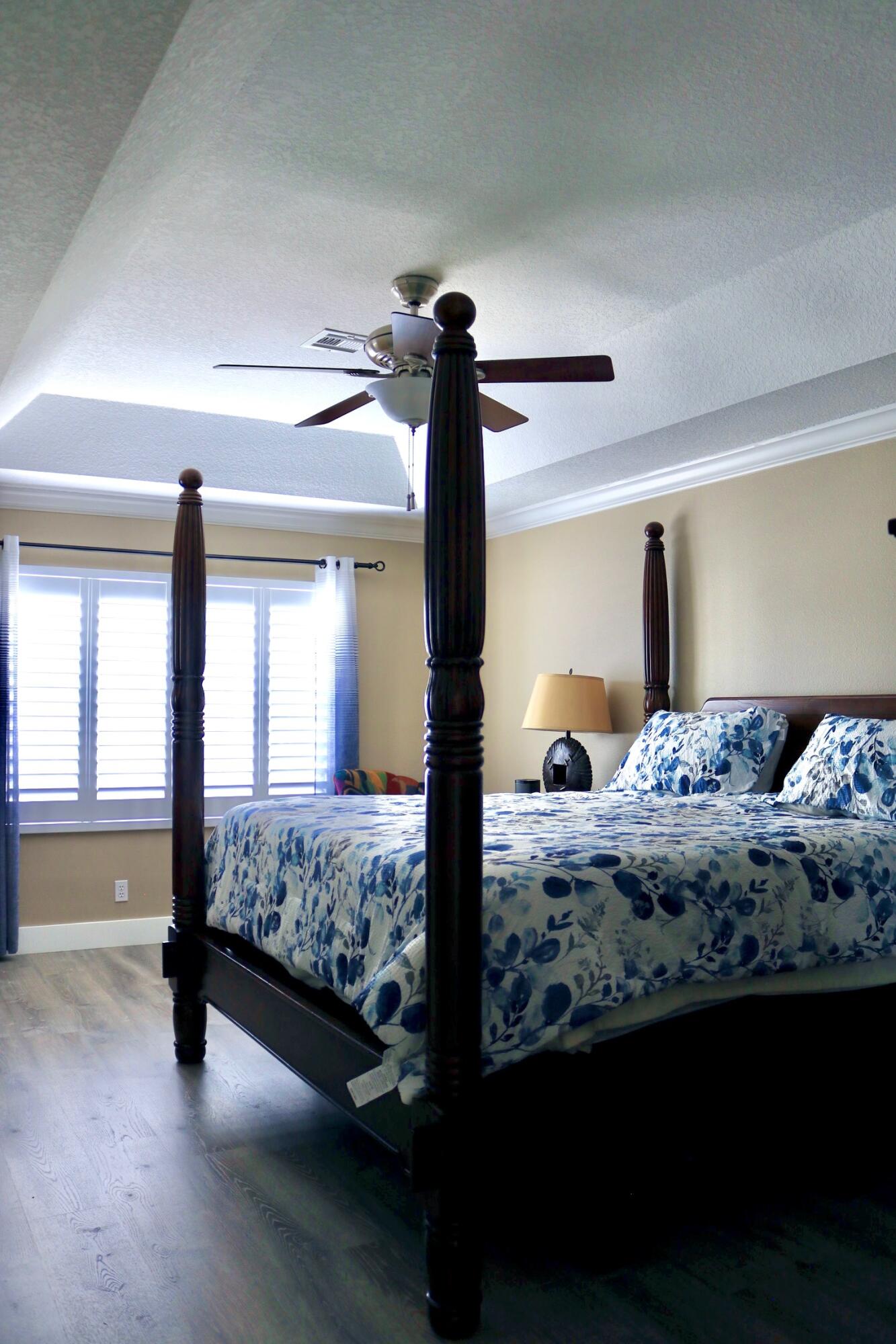CHARLESTON SHORES - Residential