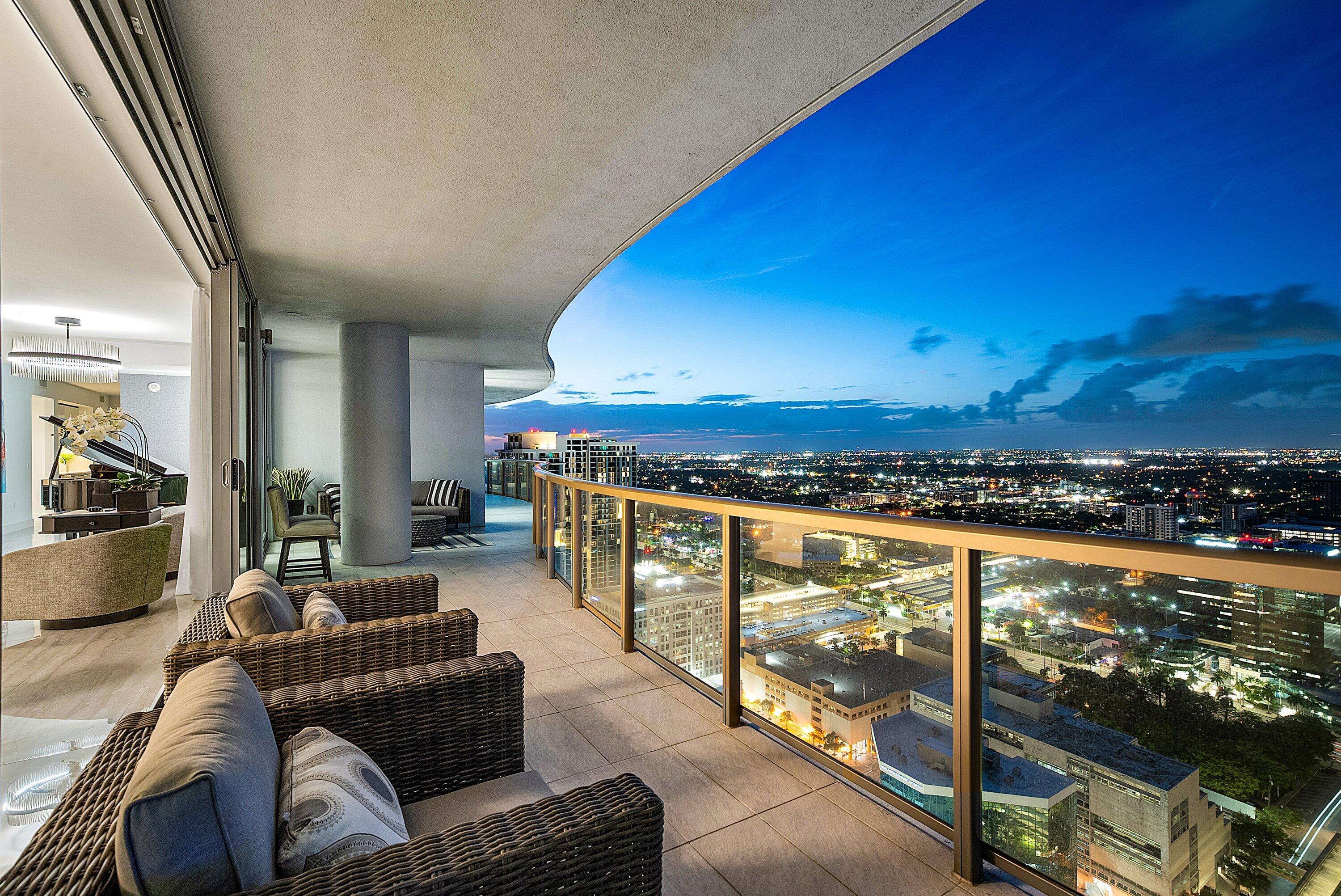 100 LAS OLAS CONDO - Residential