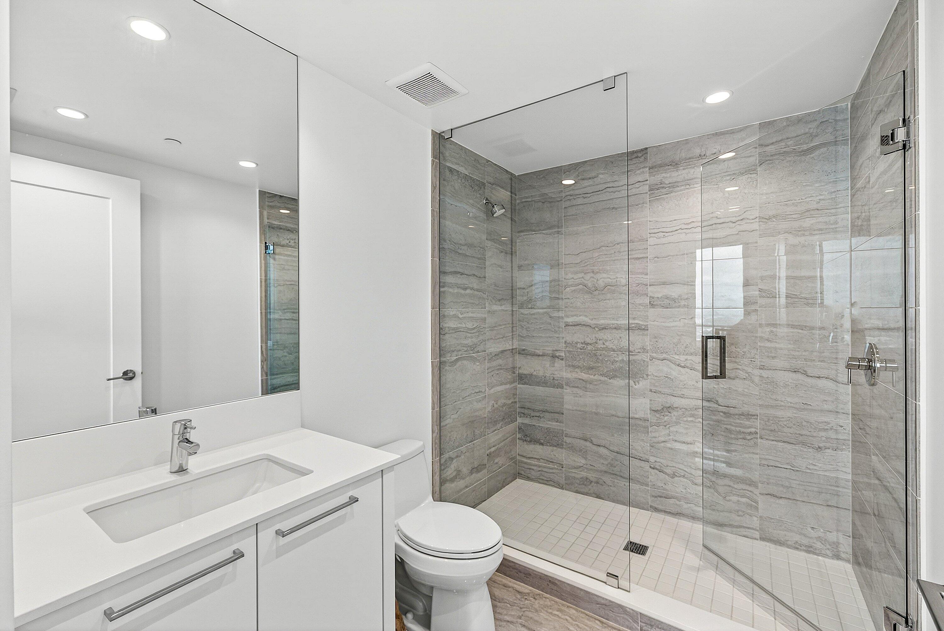 100 LAS OLAS CONDO - Residential
