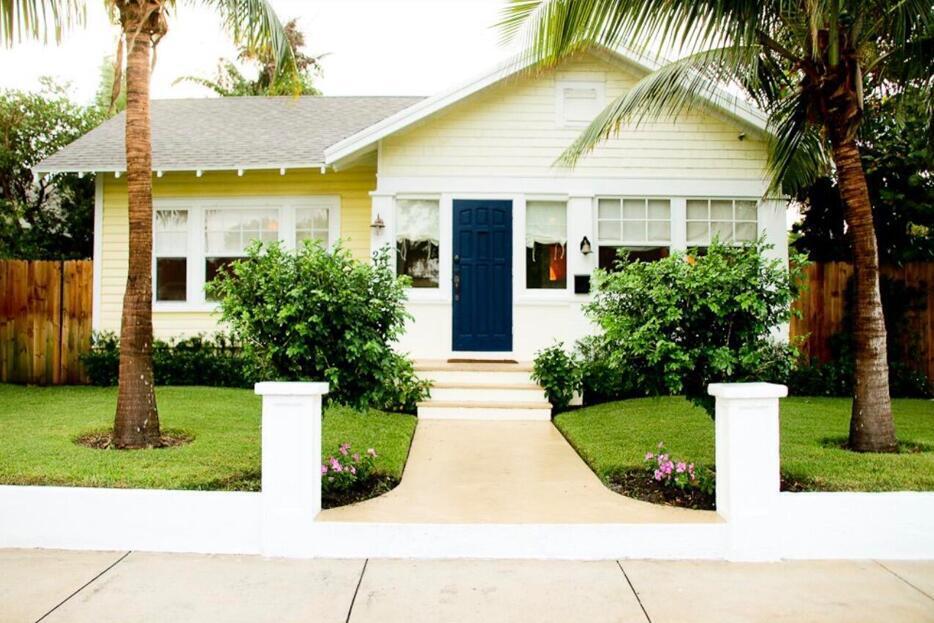 LAKE WORTH TOWN OF - Residential