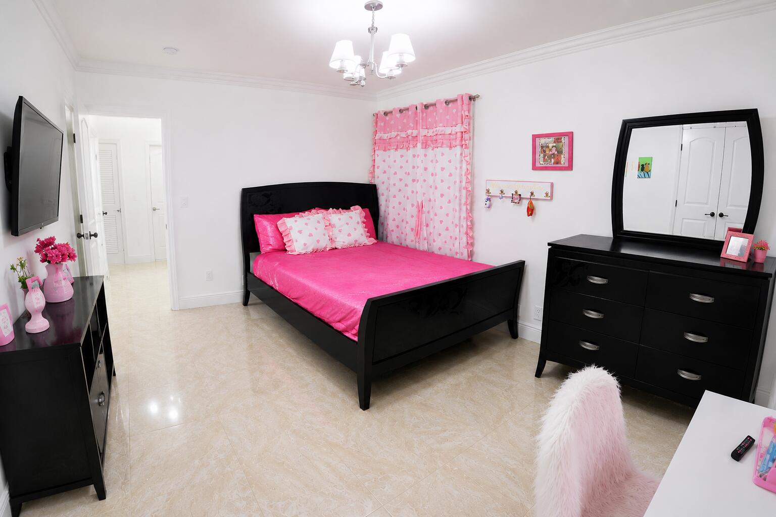 LEXINGTON HOMES ESTATES - Residential