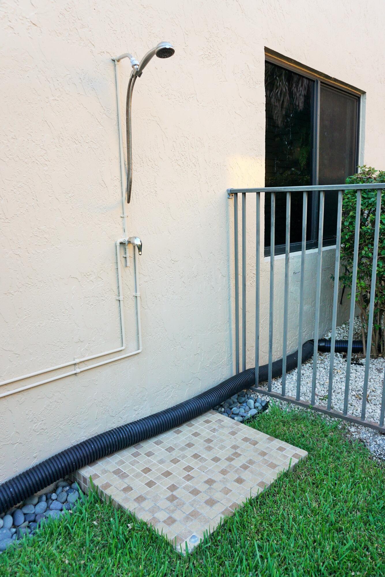 LEXINGTON HOMES ESTATES - Residential