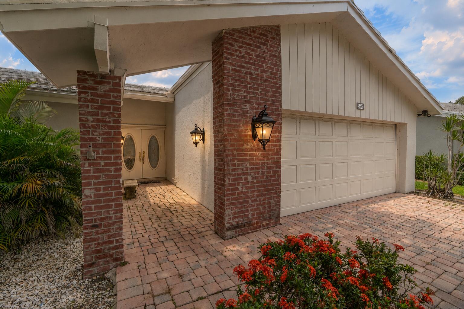 CAMEO WOODS CONDO - Residential Lease