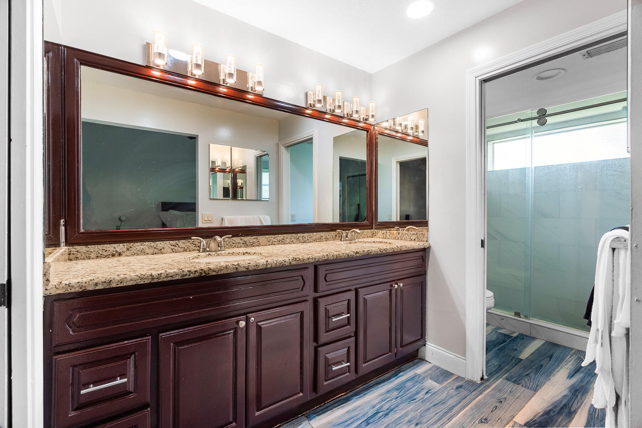 CAMEO WOODS CONDO - Residential Lease