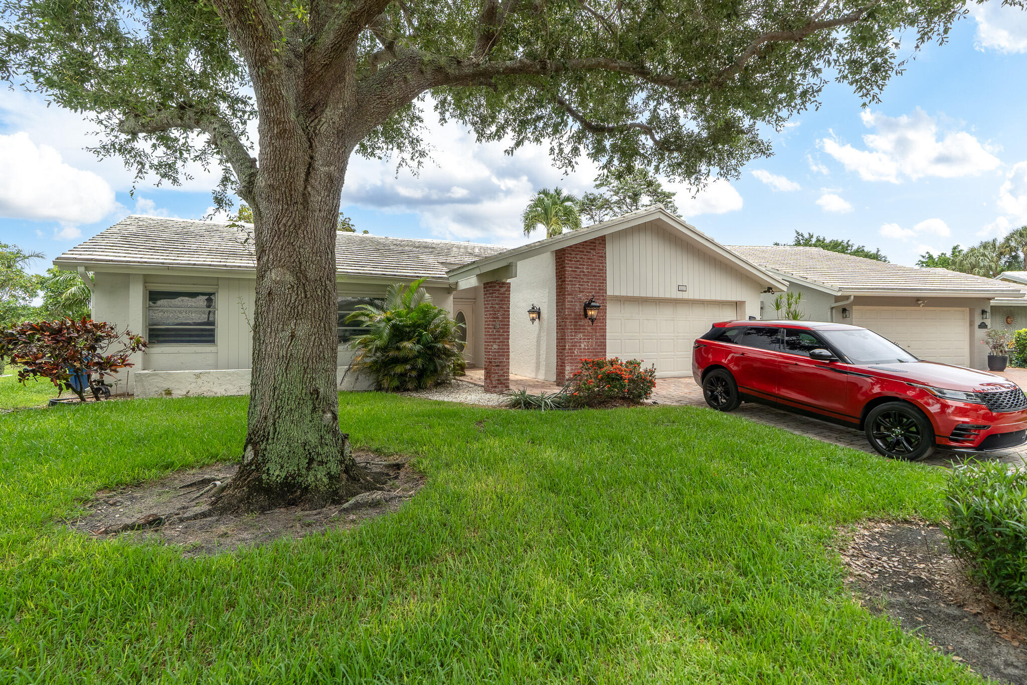 CAMEO WOODS CONDO - Residential Lease