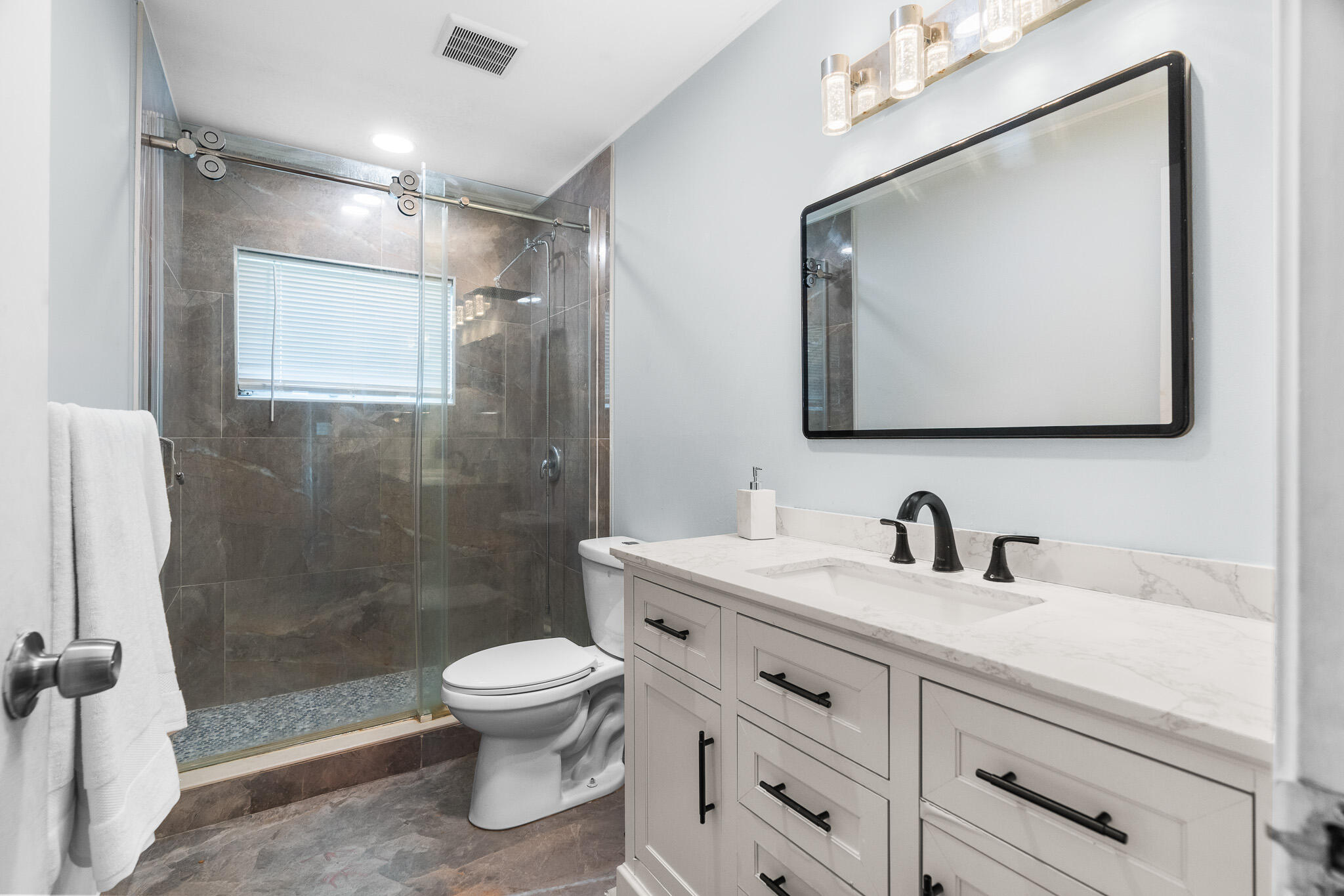 CAMEO WOODS CONDO - Residential Lease
