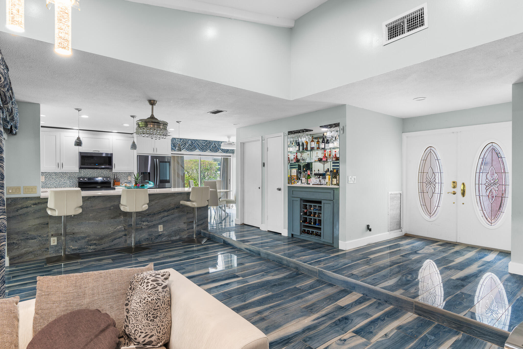 CAMEO WOODS CONDO - Residential Lease