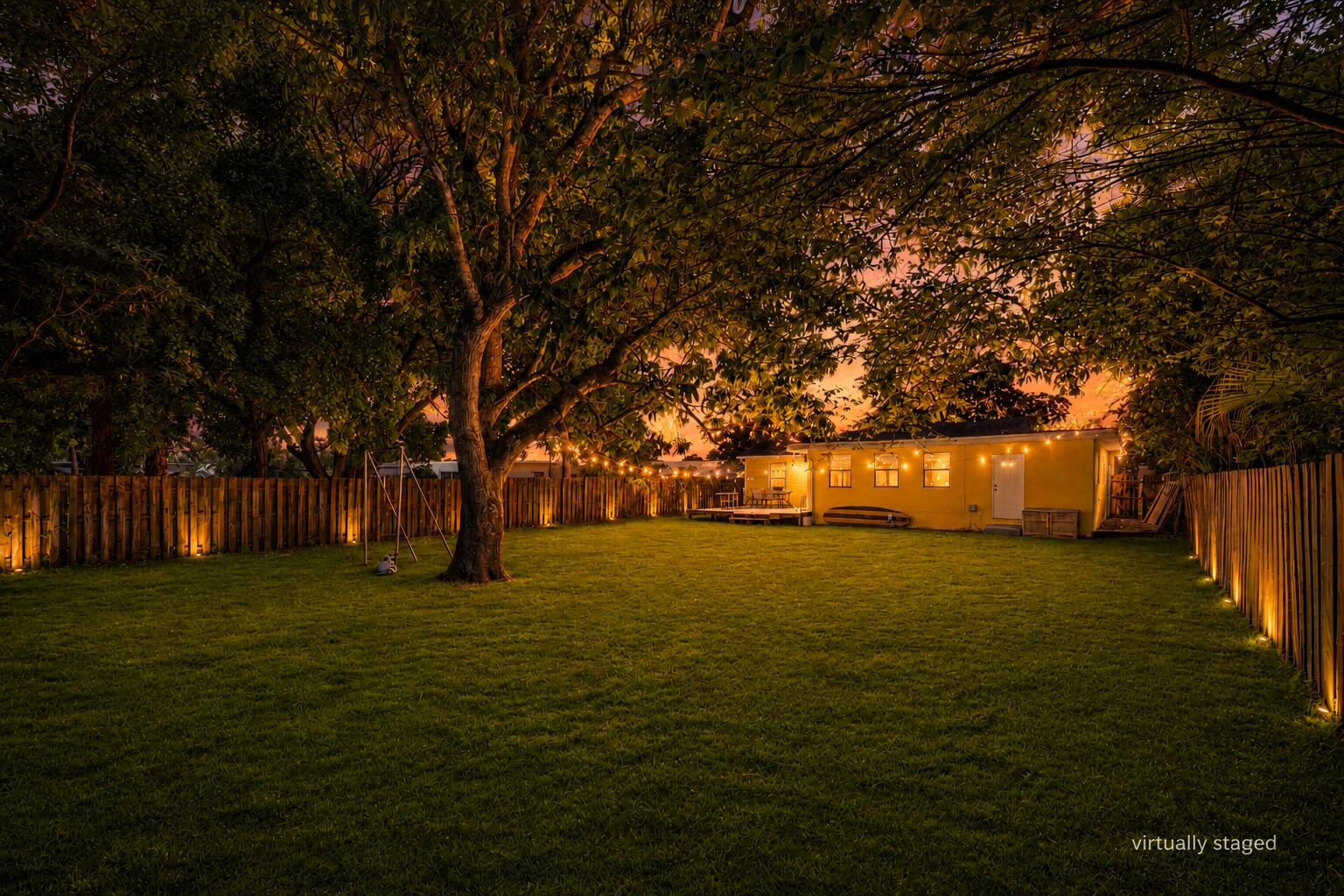 OAKLAND PARK SECOND ADD - Residential