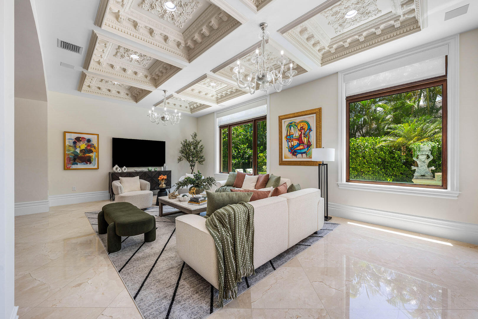 ROYAL PALM YACHT & COUNTRY CLUB - Residential
