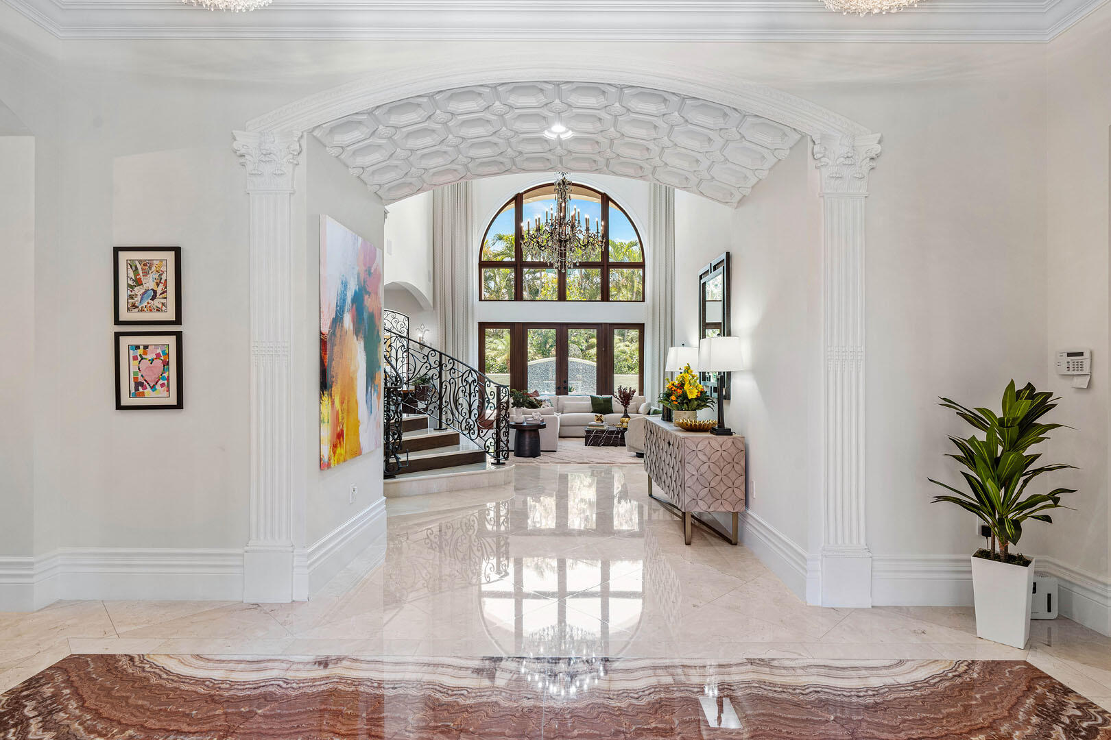 ROYAL PALM YACHT & COUNTRY CLUB - Residential
