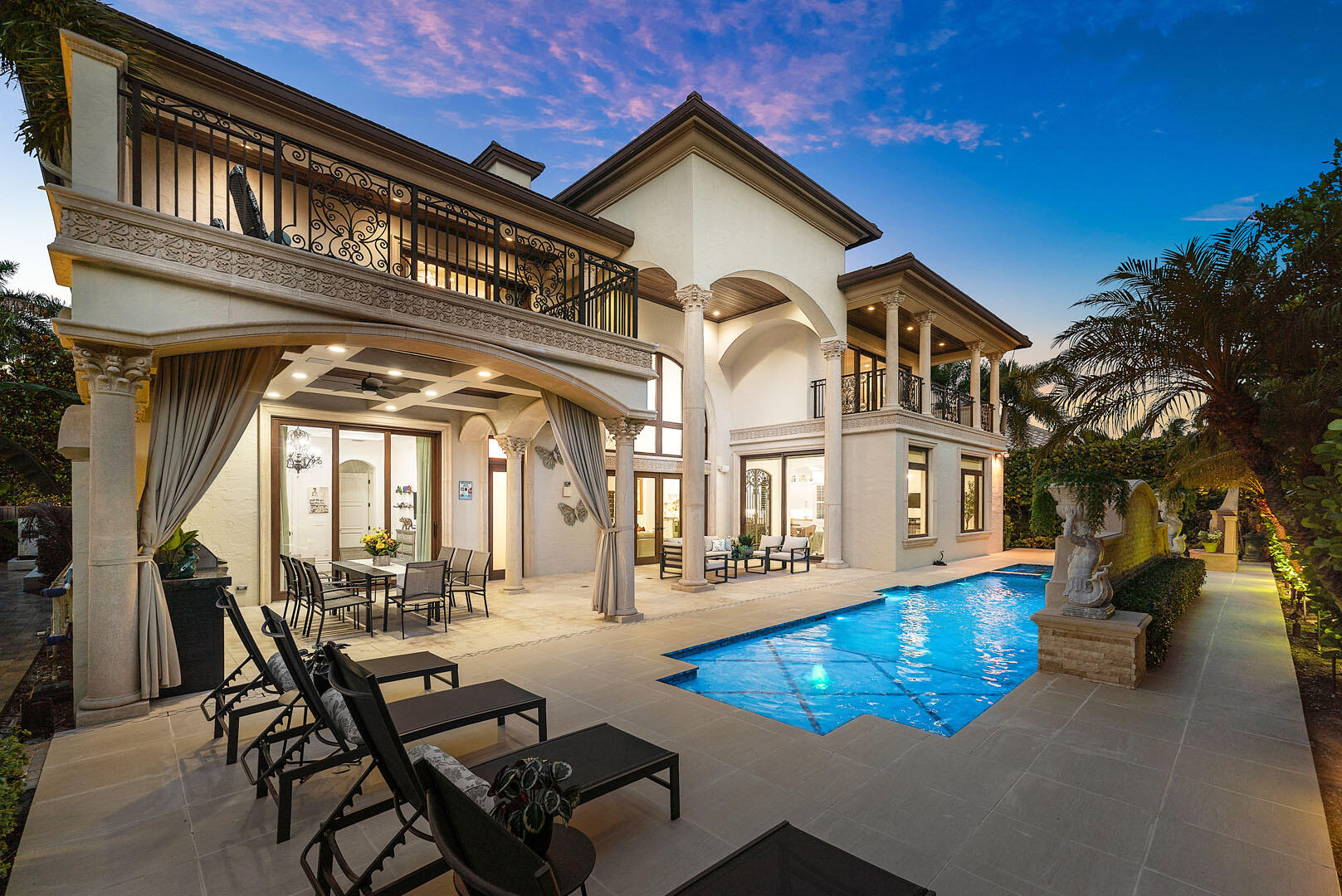 ROYAL PALM YACHT & COUNTRY CLUB - Residential