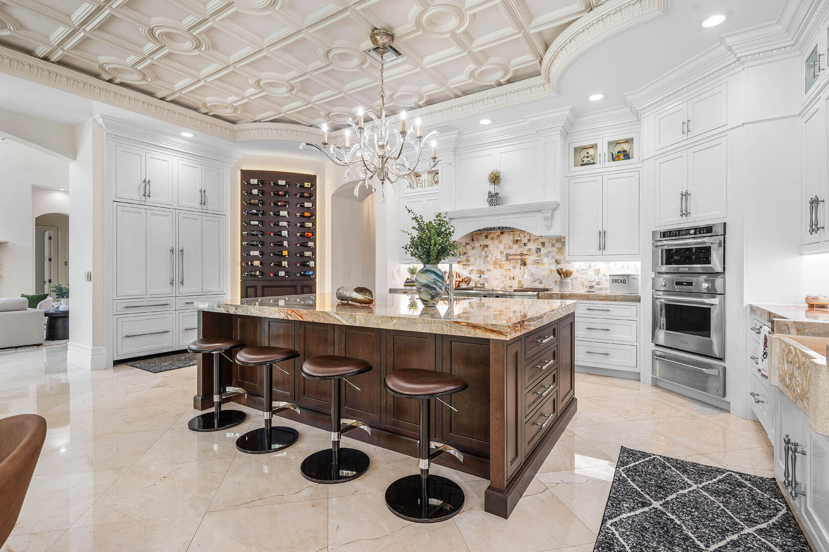 ROYAL PALM YACHT & COUNTRY CLUB - Residential