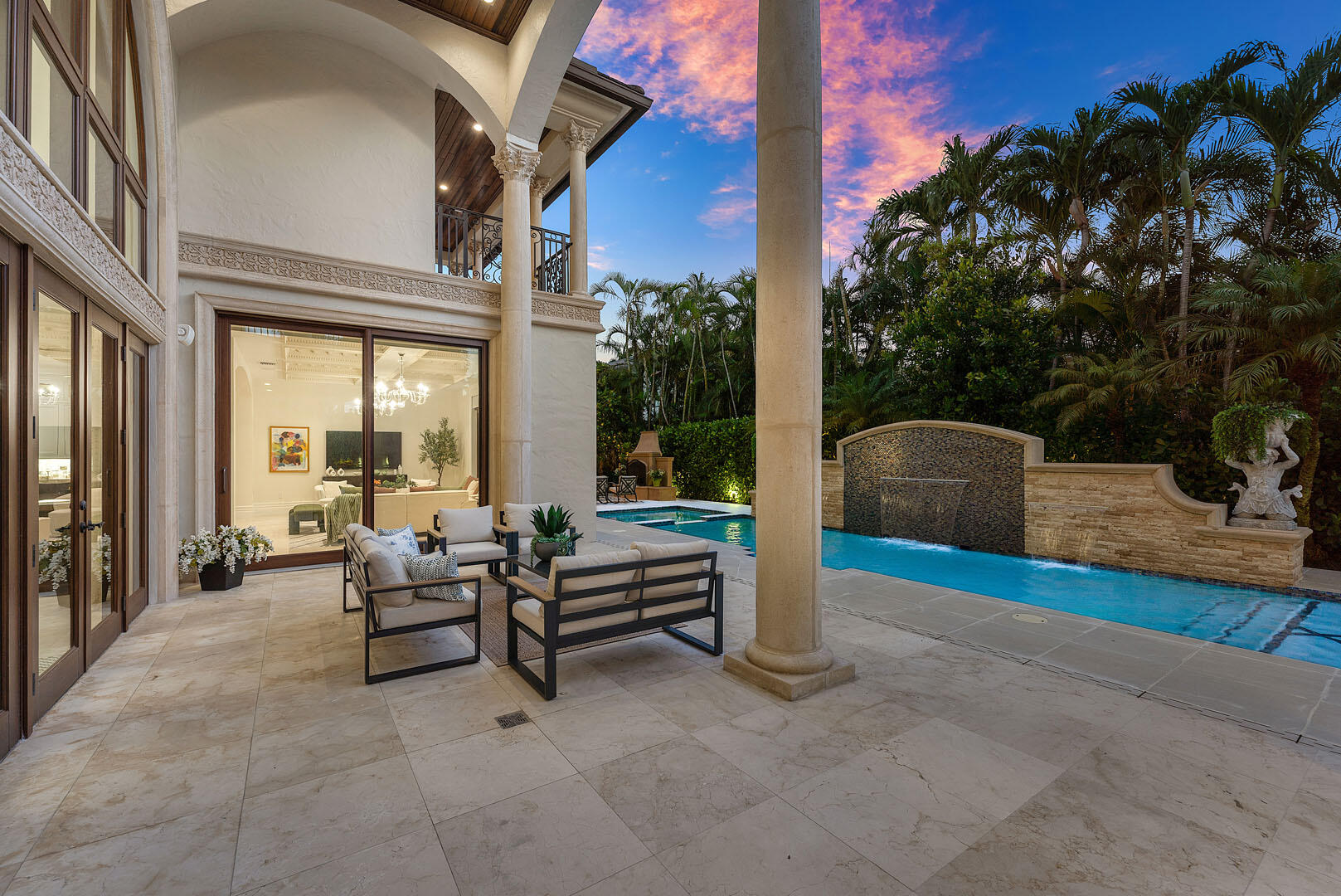 ROYAL PALM YACHT & COUNTRY CLUB - Residential