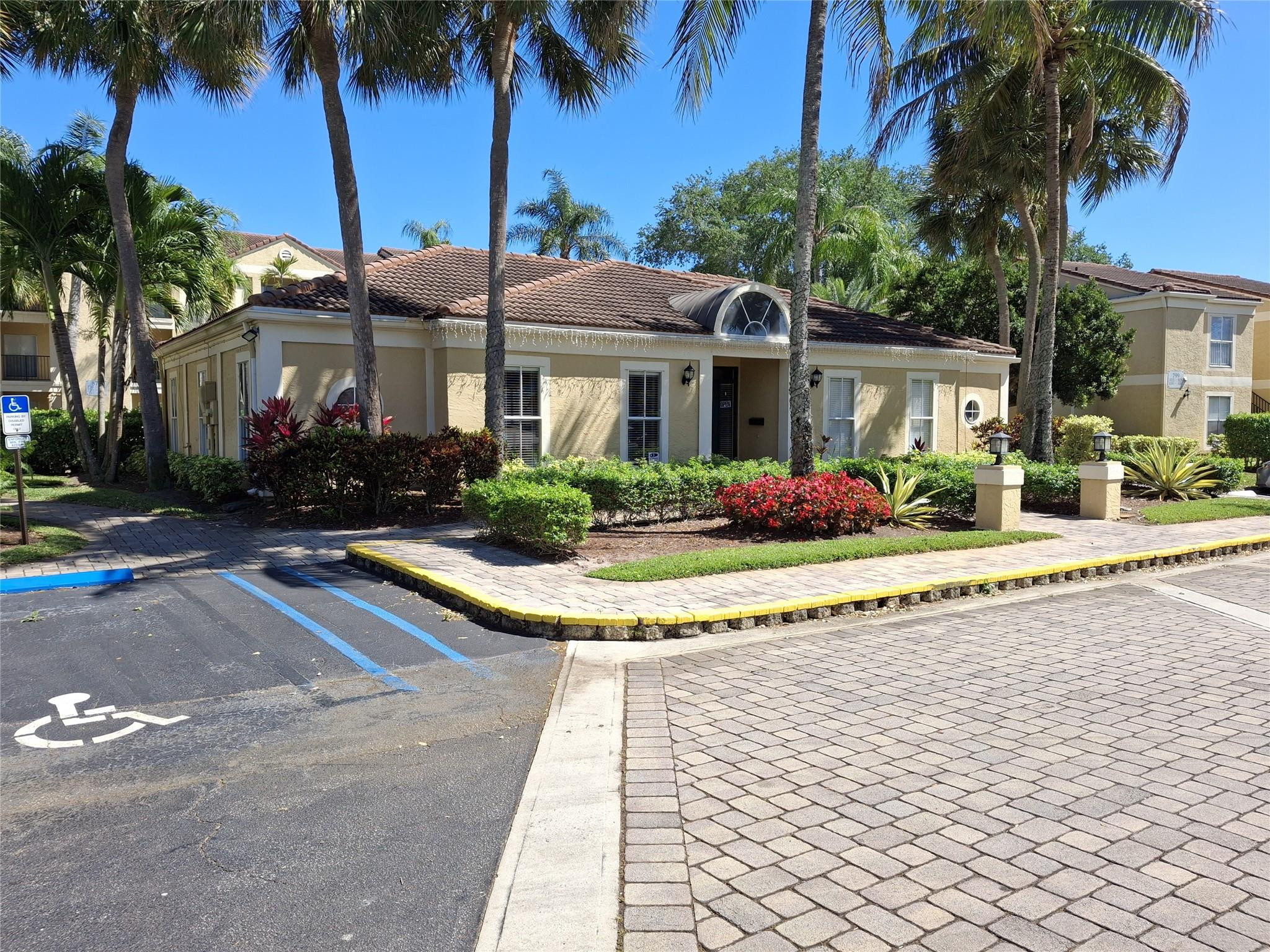 Savannah At Riverside - Residential Lease