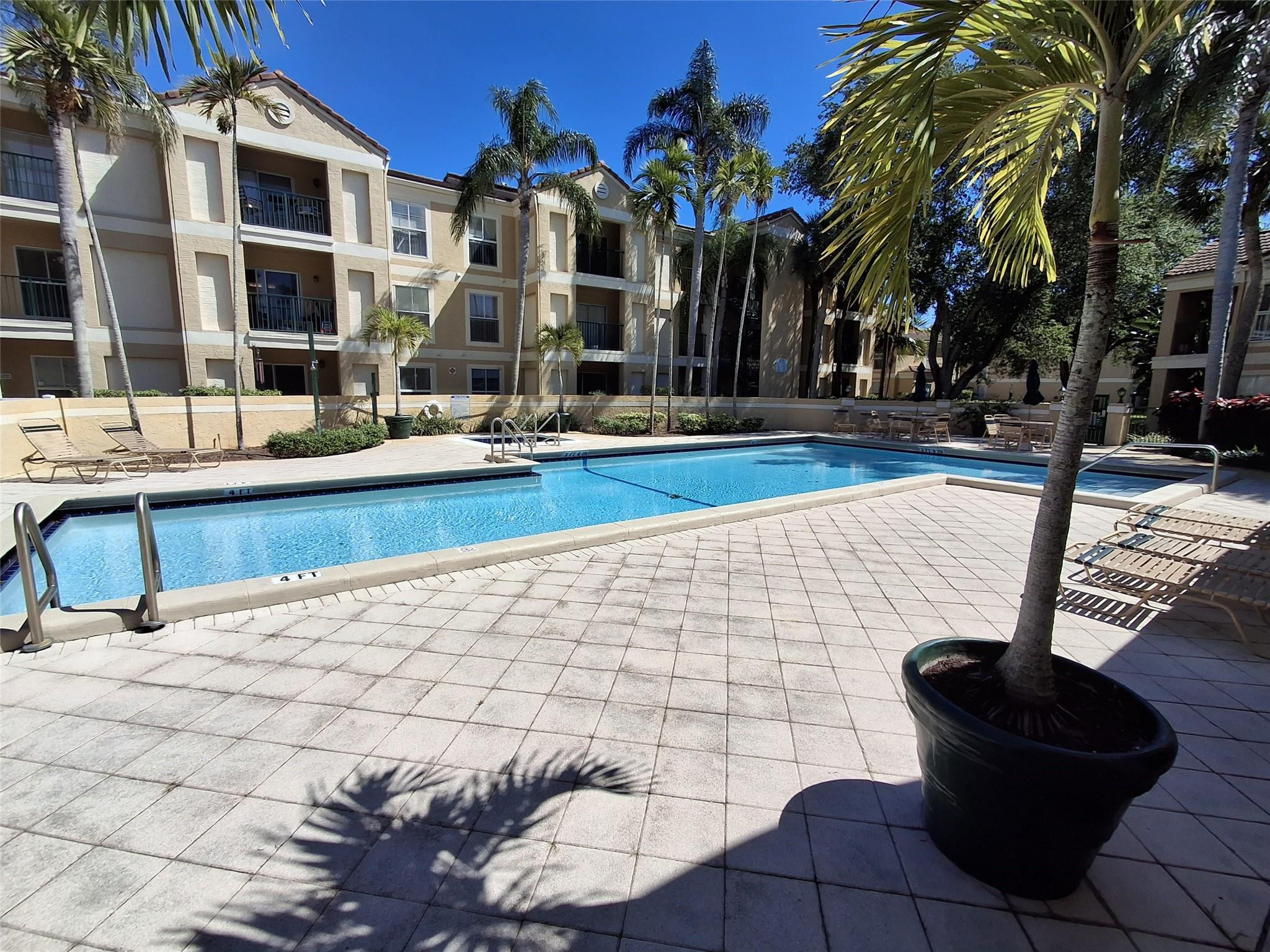Savannah At Riverside - Residential Lease