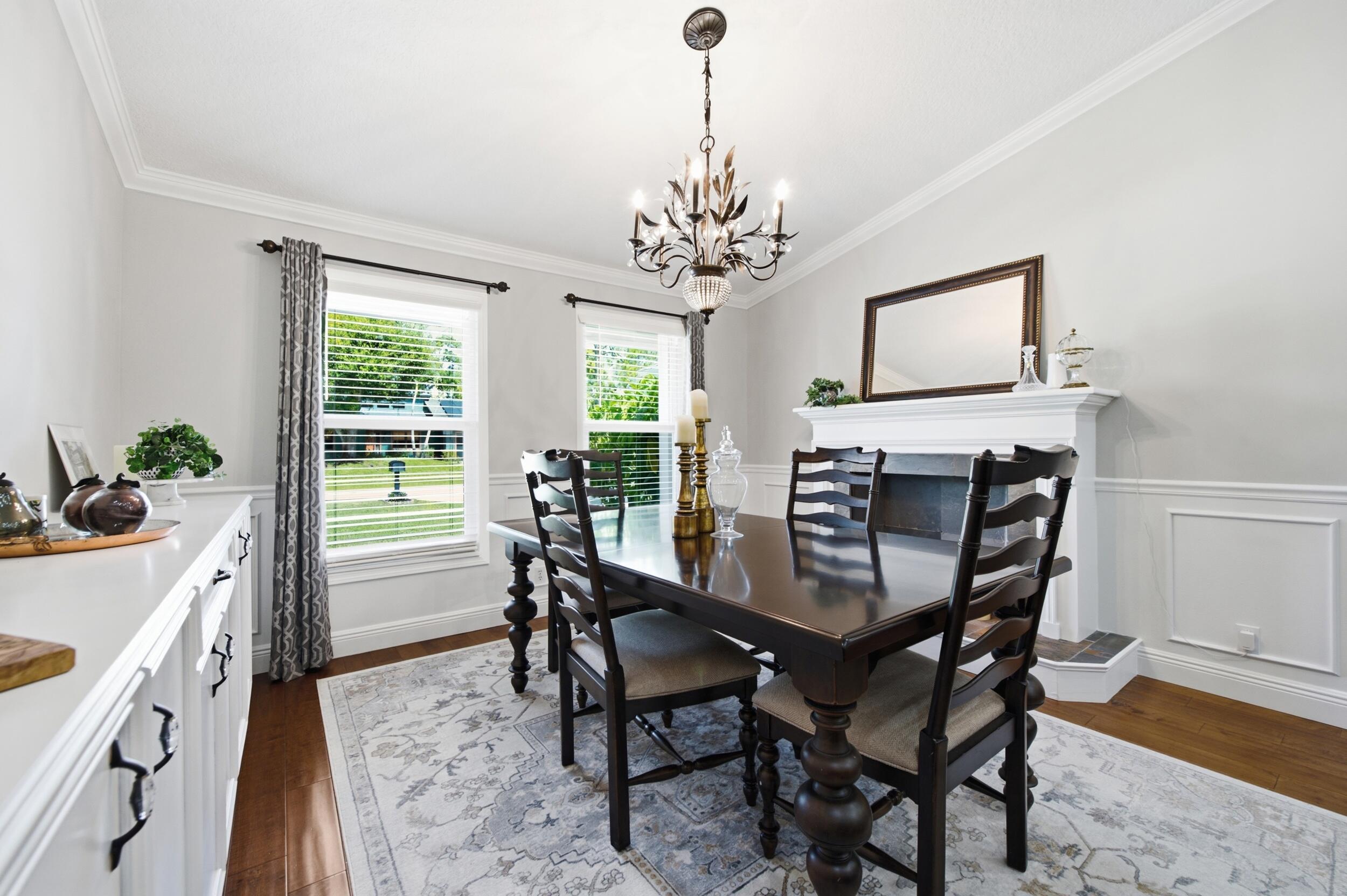 SUGAR POND MANOR OF WELLINGTON - Residential
