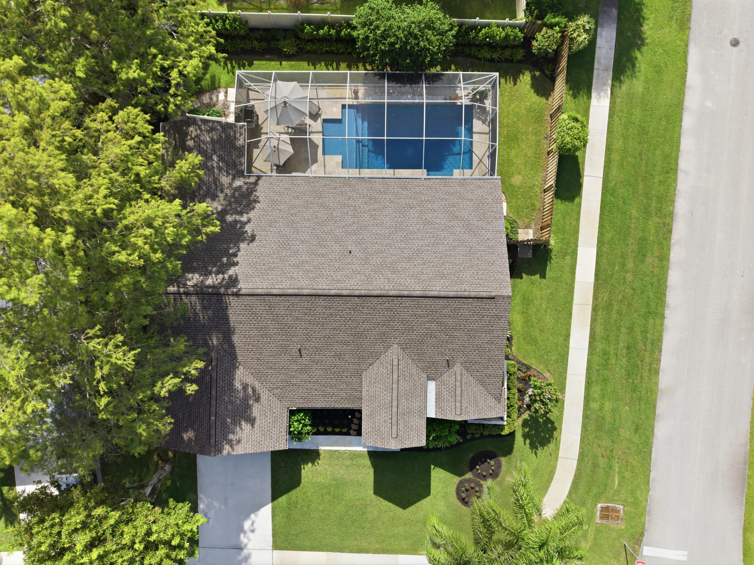 SUGAR POND MANOR OF WELLINGTON - Residential