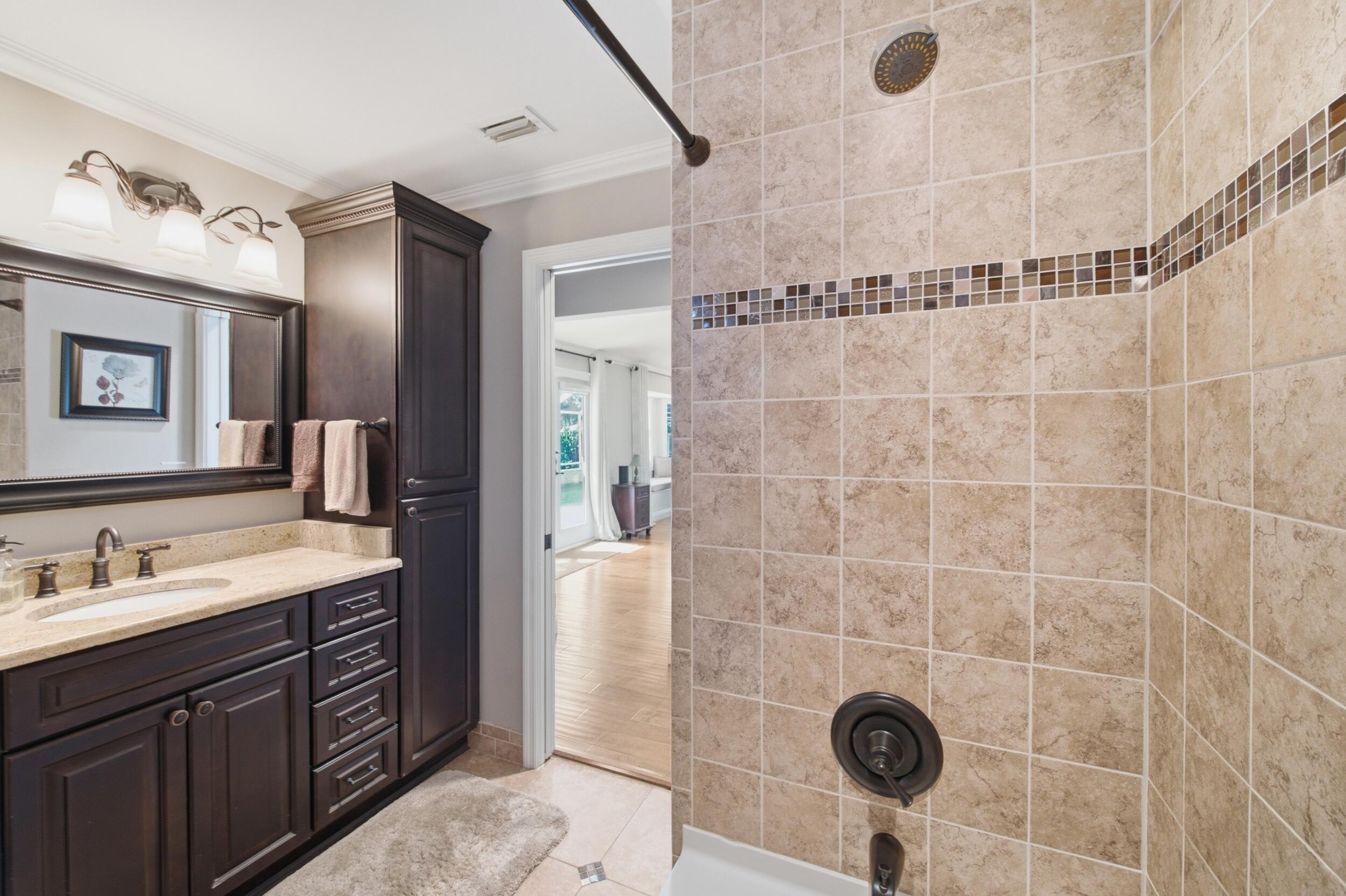 SUGAR POND MANOR OF WELLINGTON - Residential