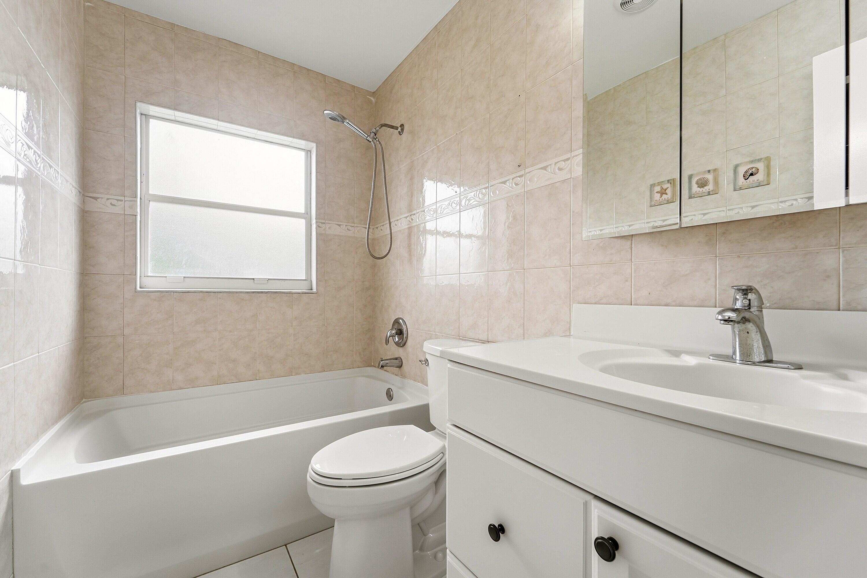 SANDALFOOT COVE - Residential Lease