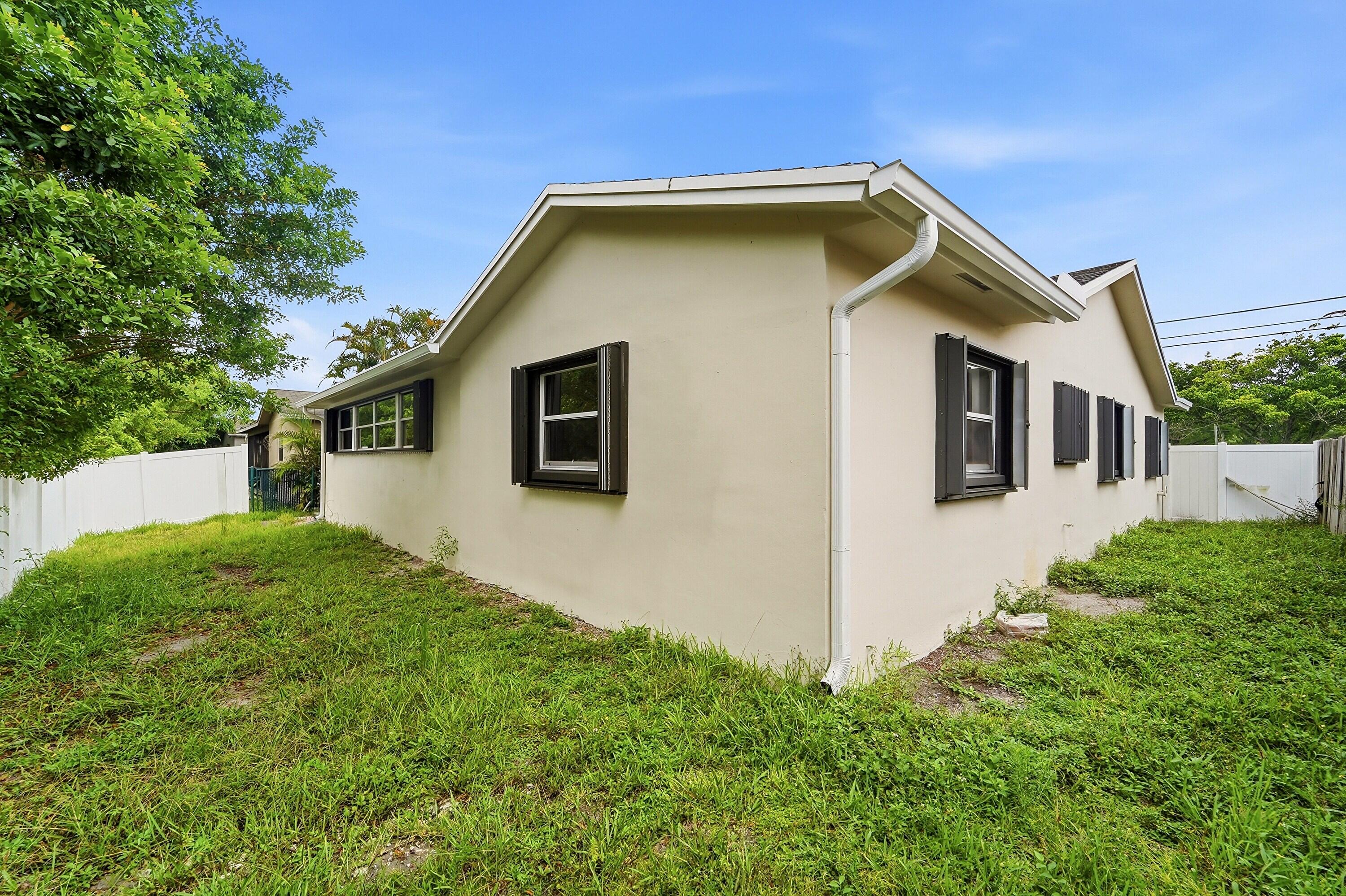 SANDALFOOT COVE - Residential Lease