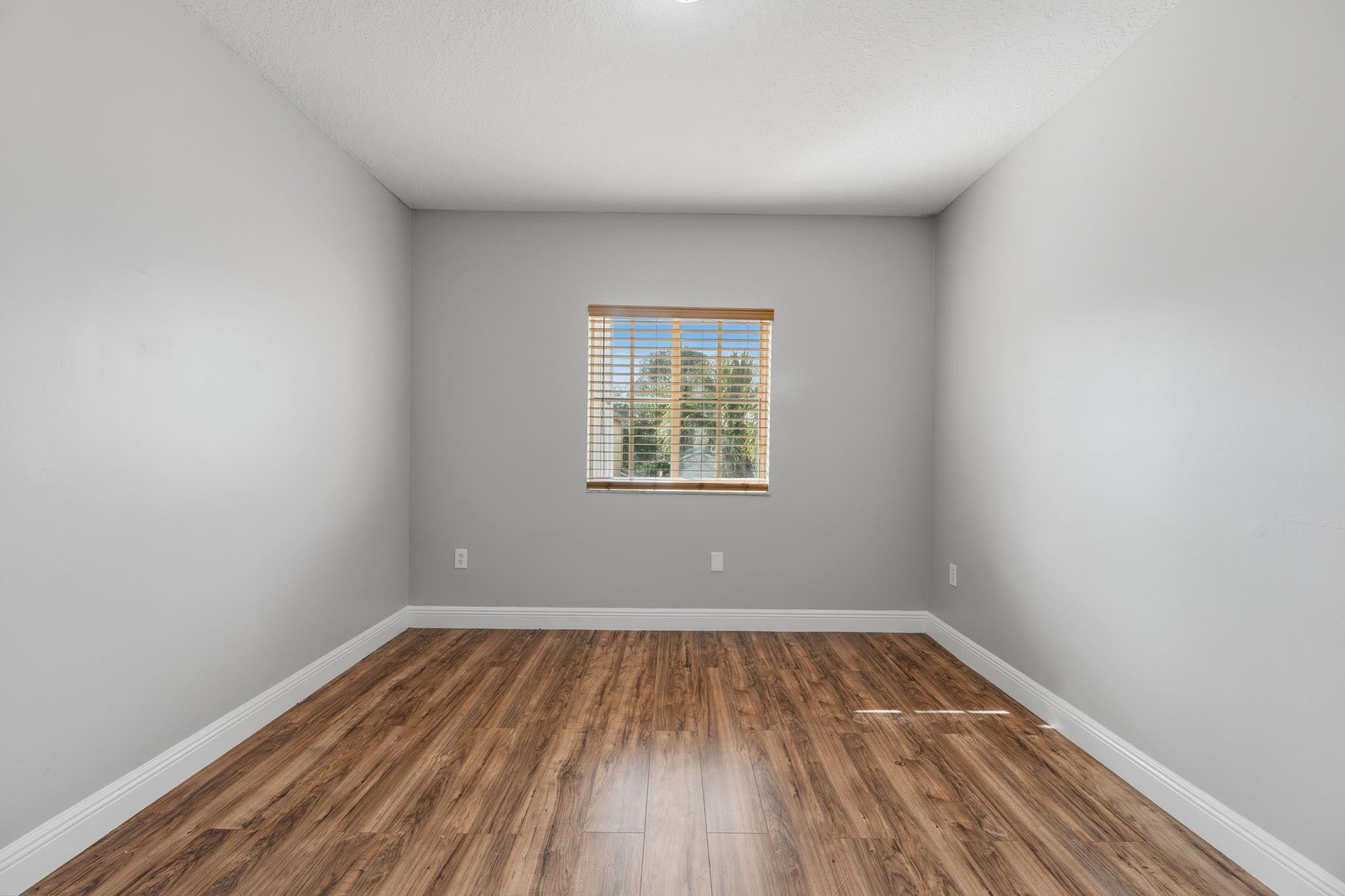 Pod 1 At Monarch Lakes 16 - Residential