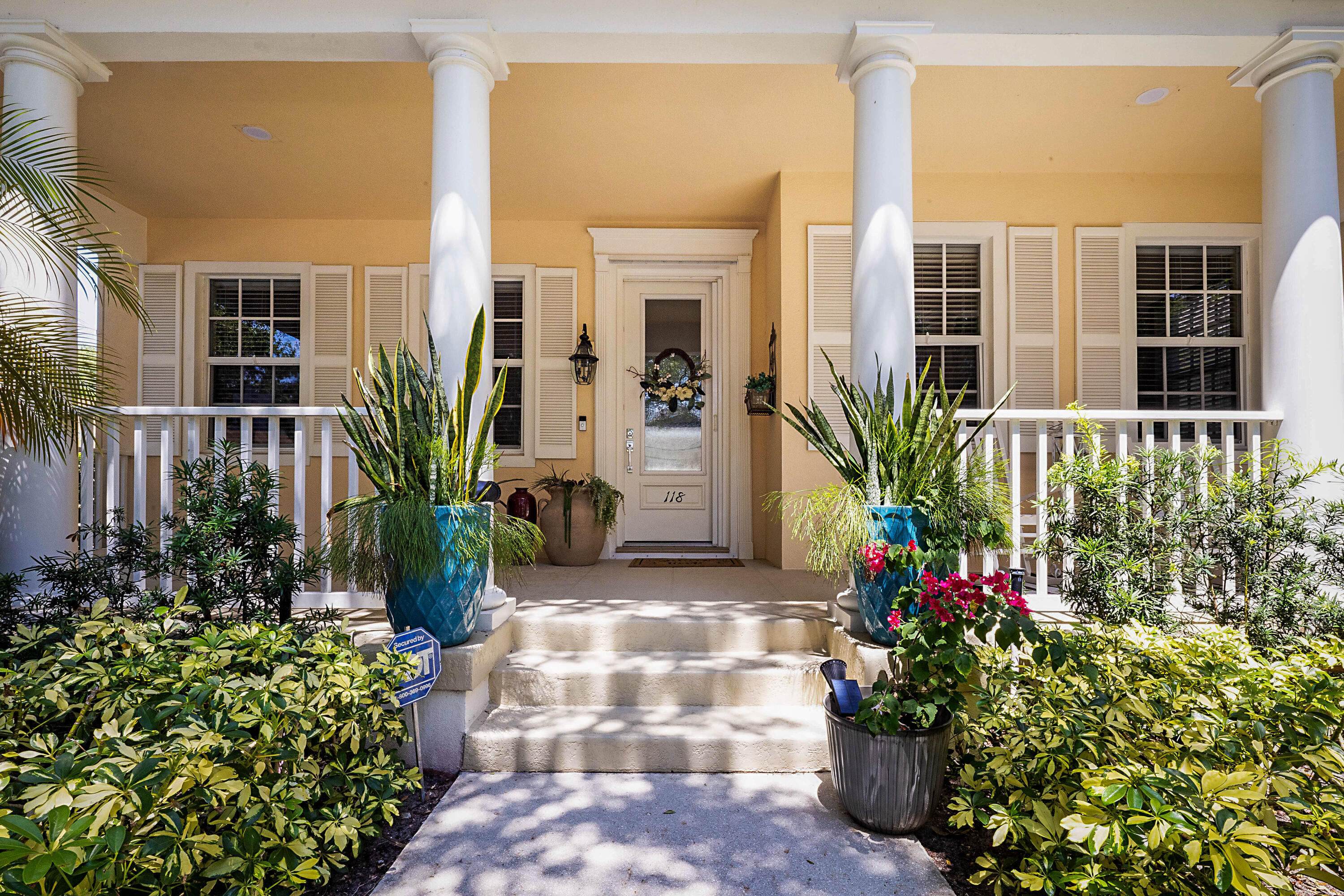CAMBRIDGE AT ABACOA - Residential