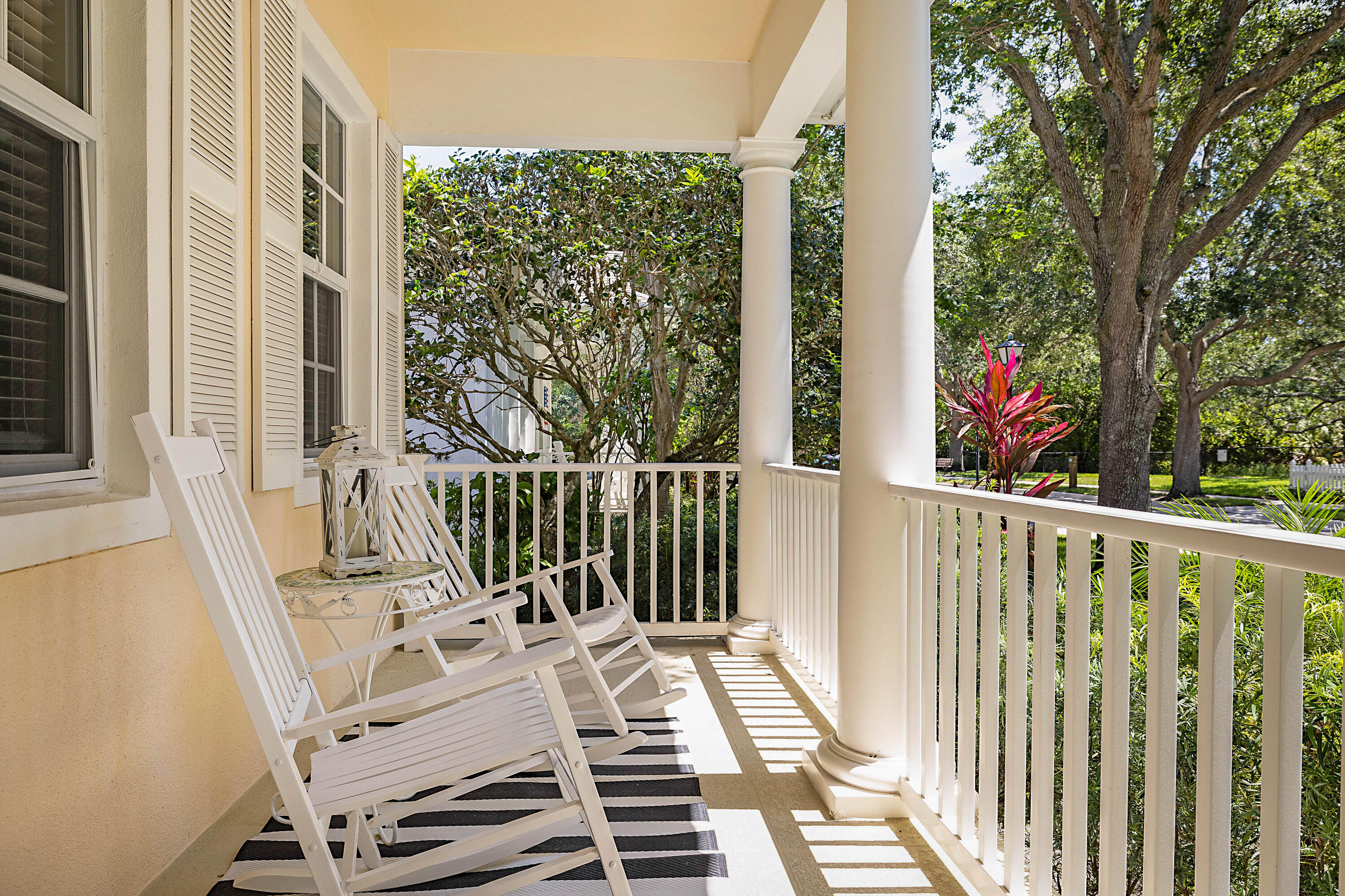 CAMBRIDGE AT ABACOA - Residential
