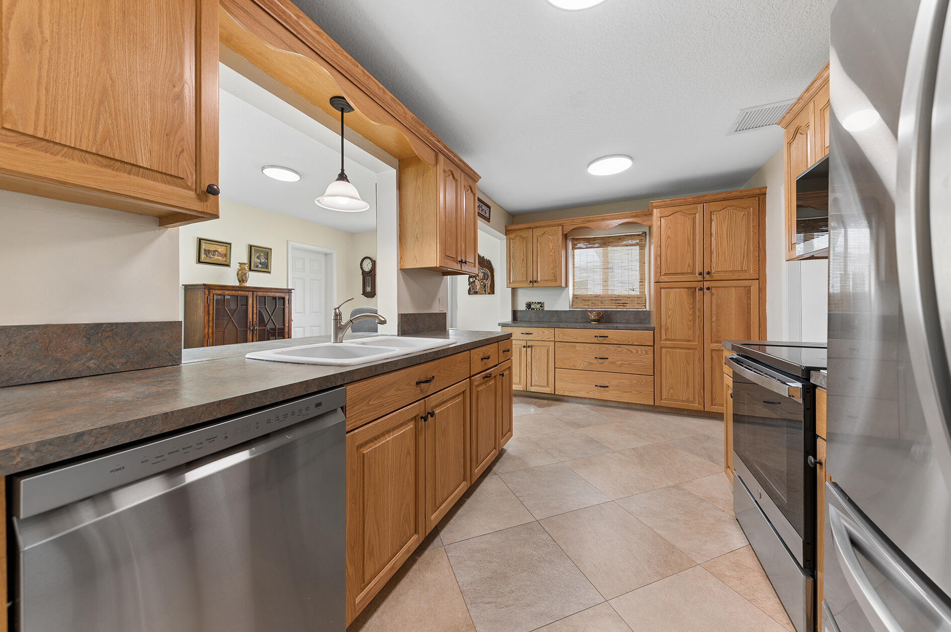 PALM BEACH LEISUREVILLE - Residential
