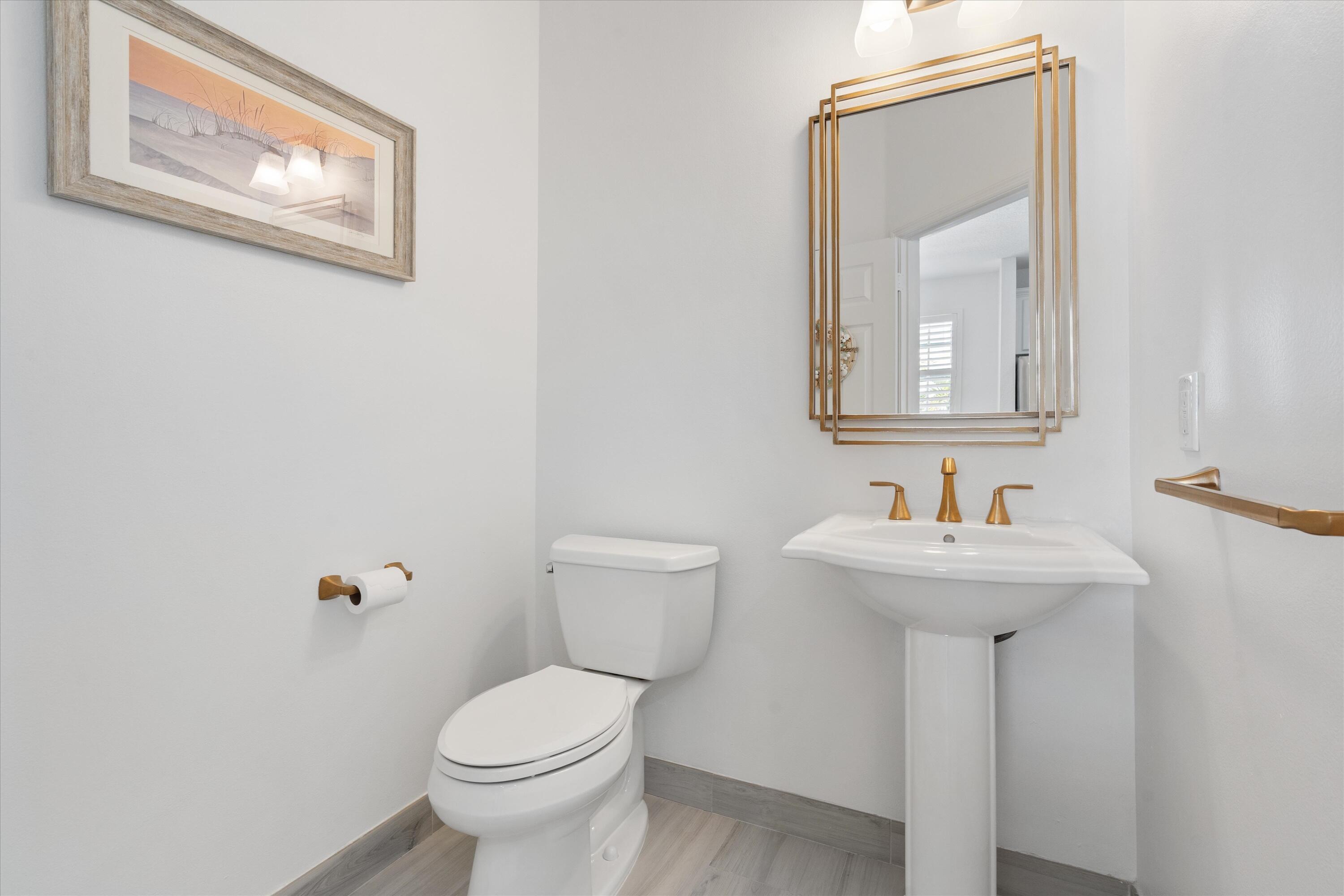 DELRAY SEBASTIAN - Residential