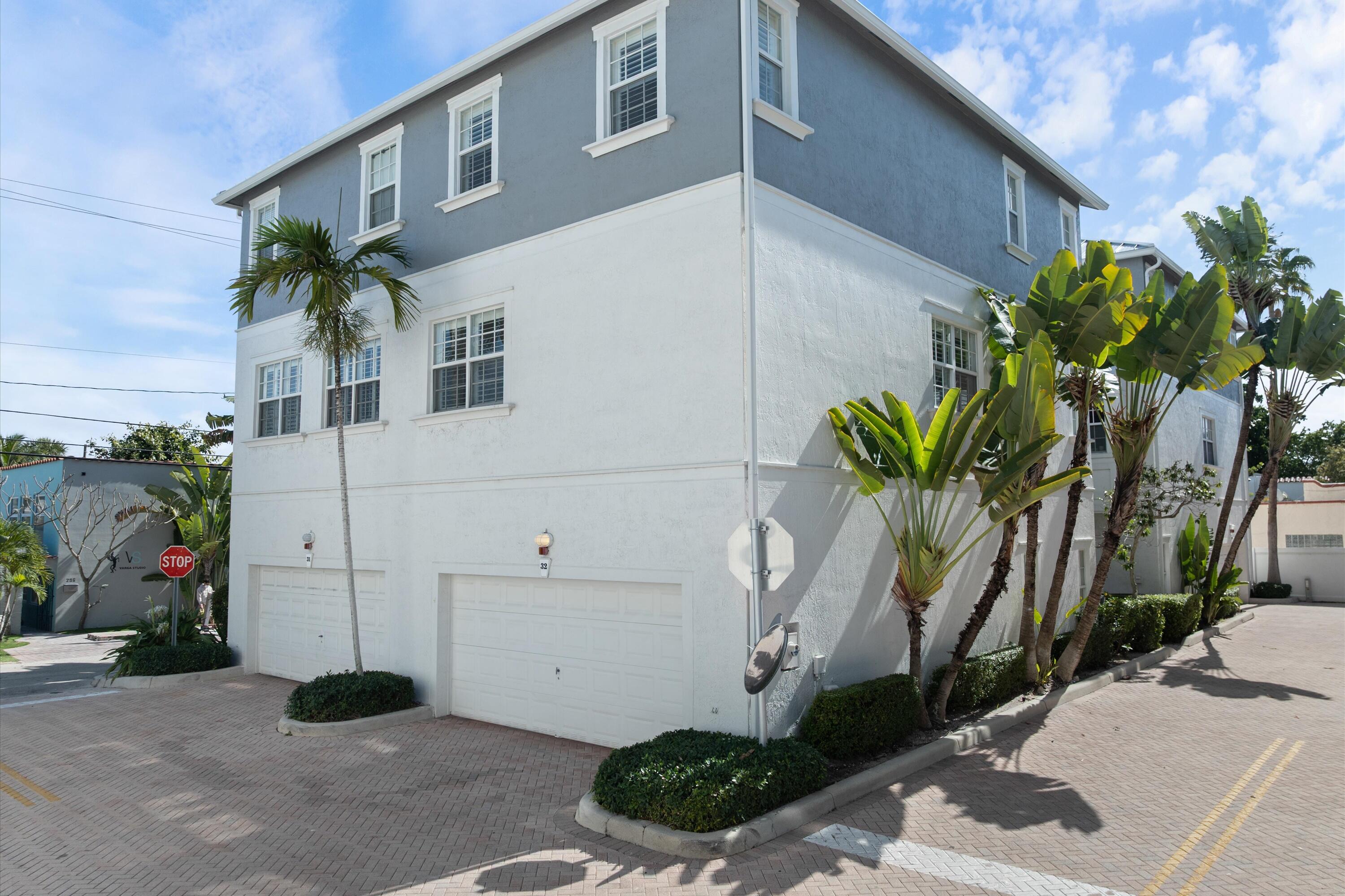 DELRAY SEBASTIAN - Residential
