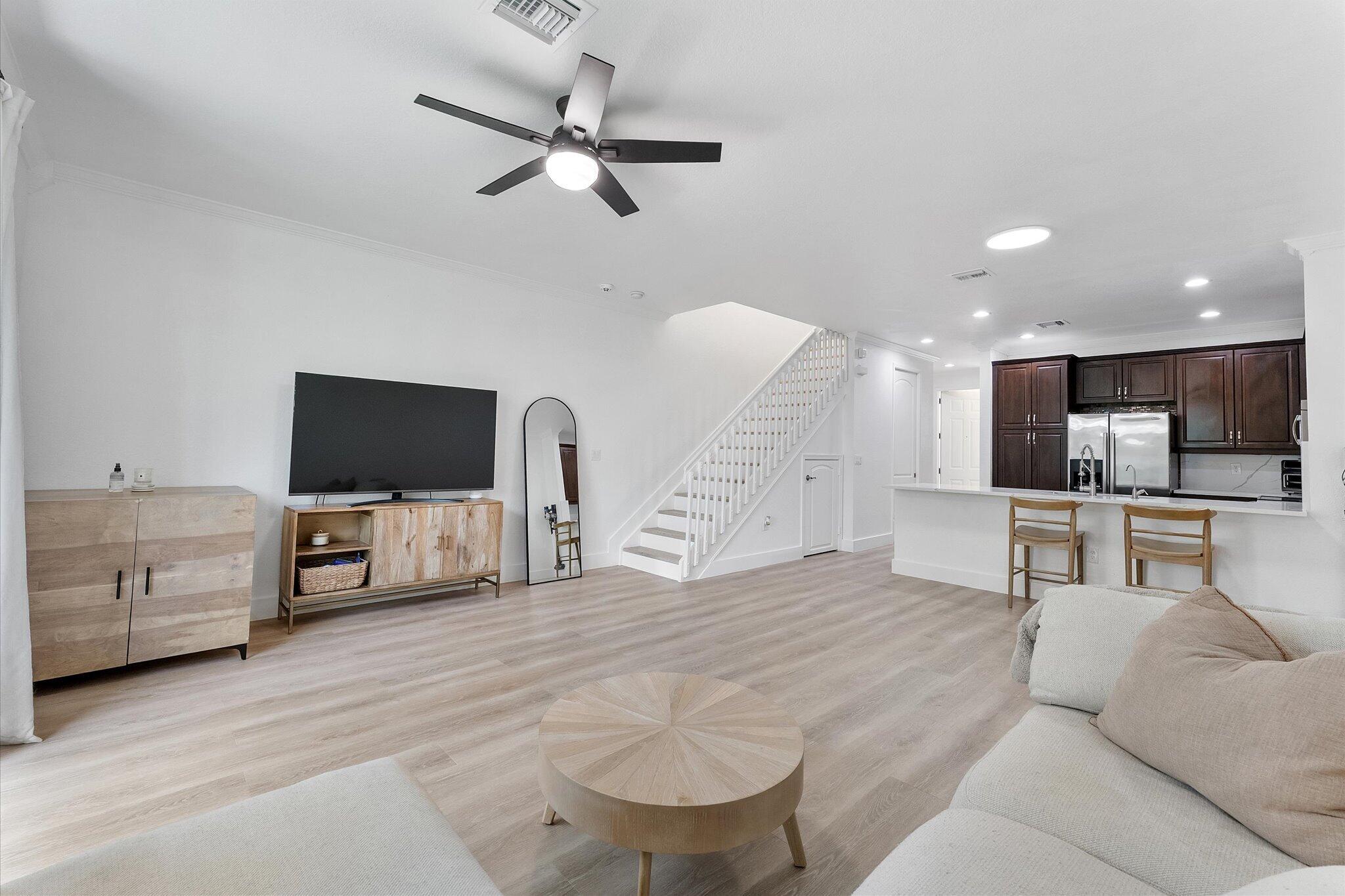 SADDLE BRIDGE - Residential