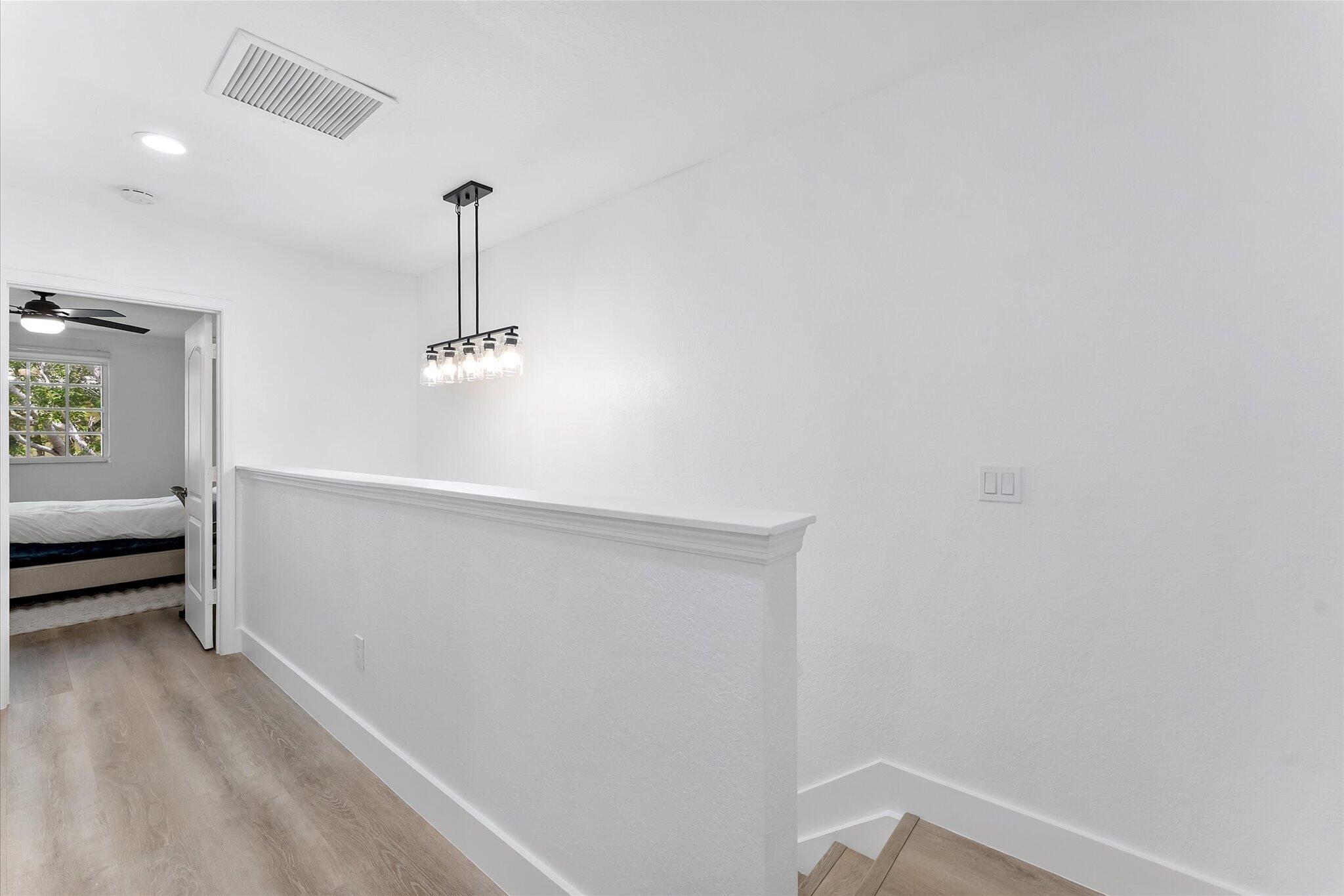 SADDLE BRIDGE - Residential
