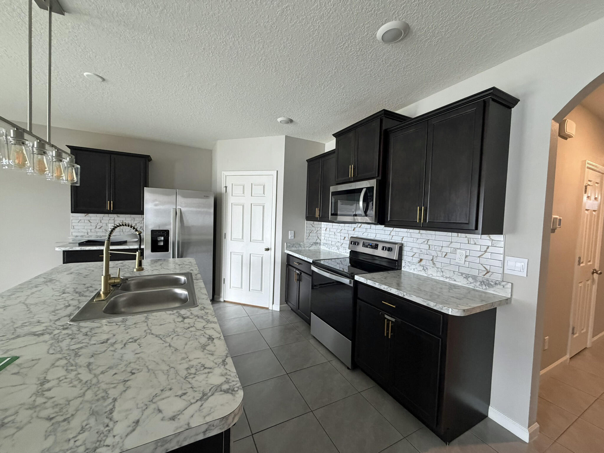 CELEBRATION POINTE - Residential Lease
