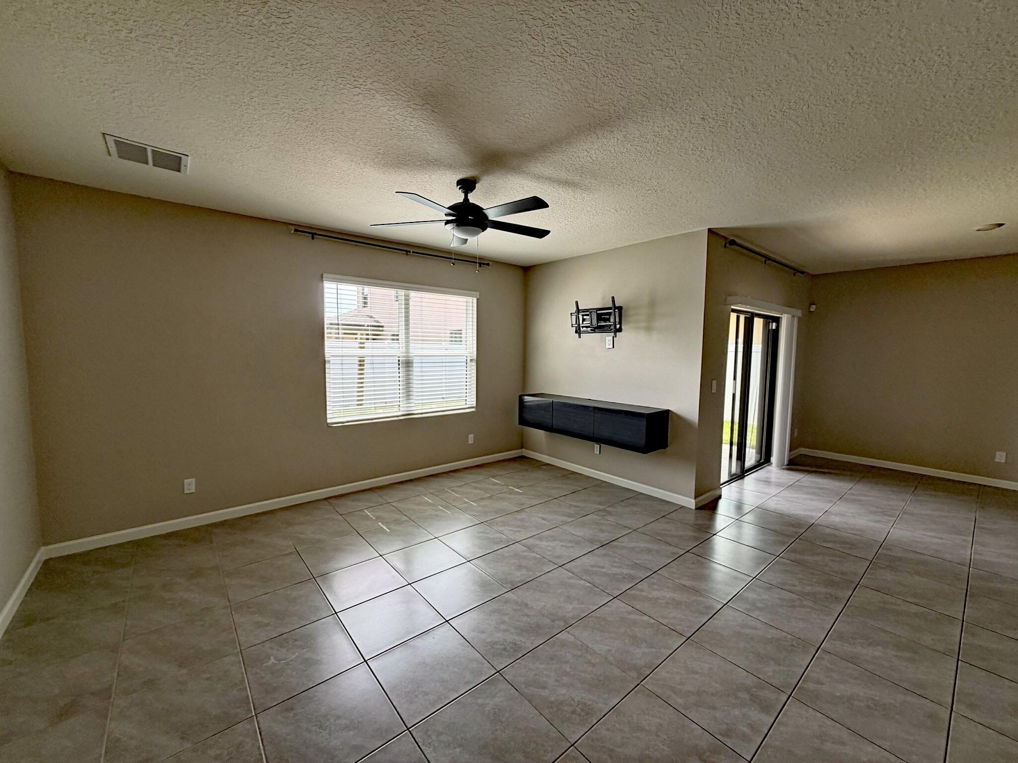 CELEBRATION POINTE - Residential Lease