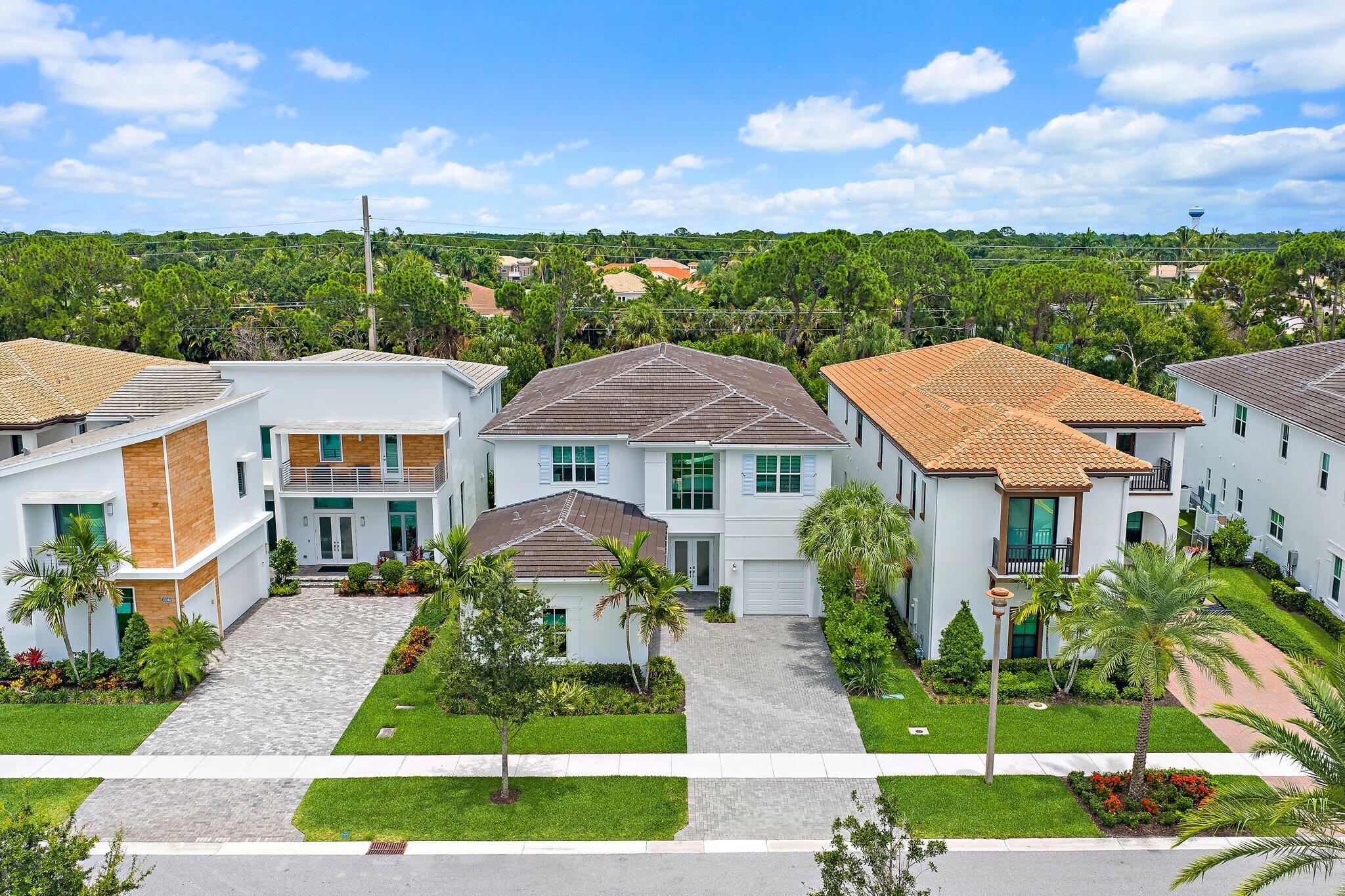 ALTON NEIGHBORHOOD - Residential