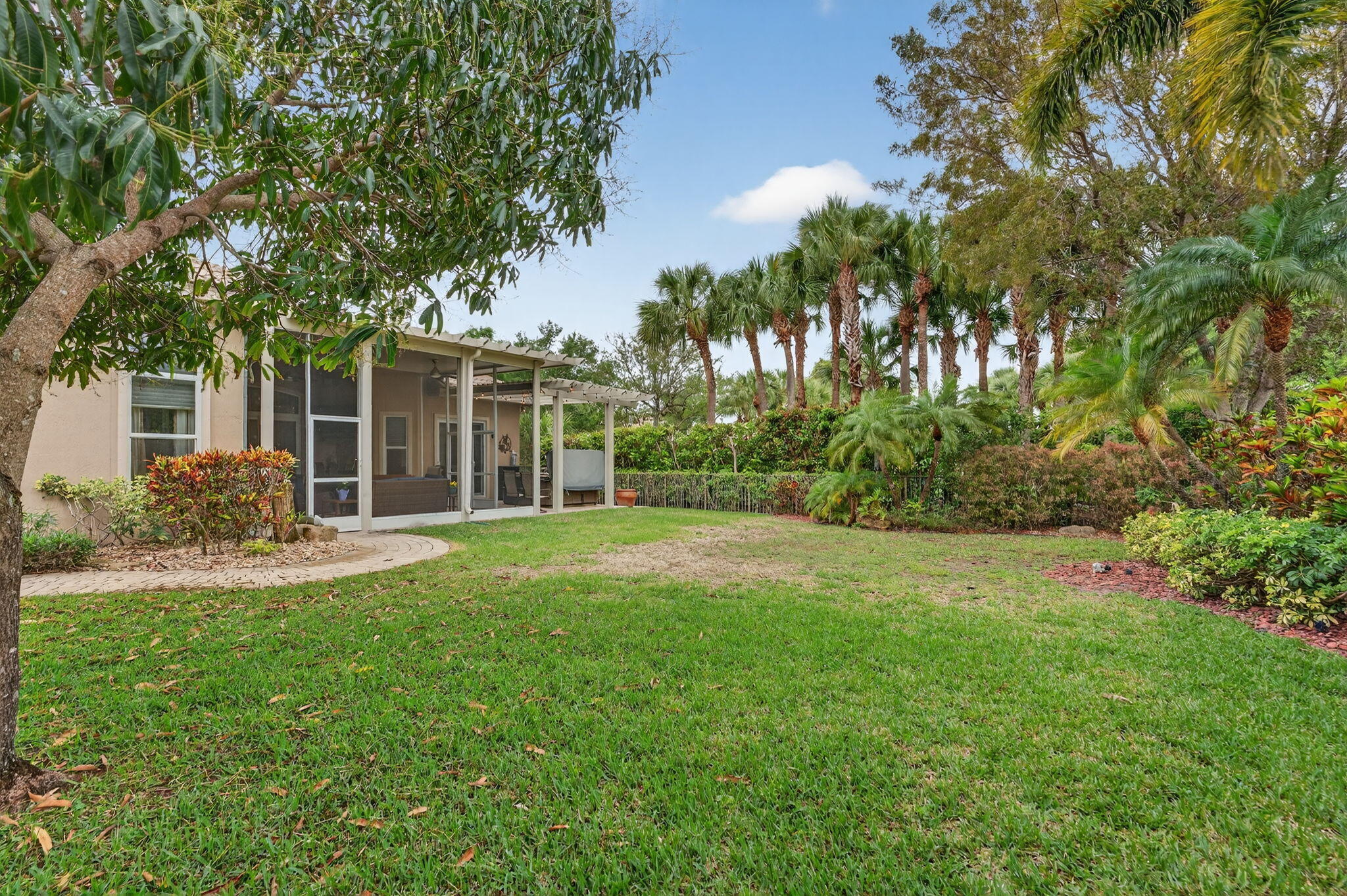HERON BAY CENTRAL - Residential