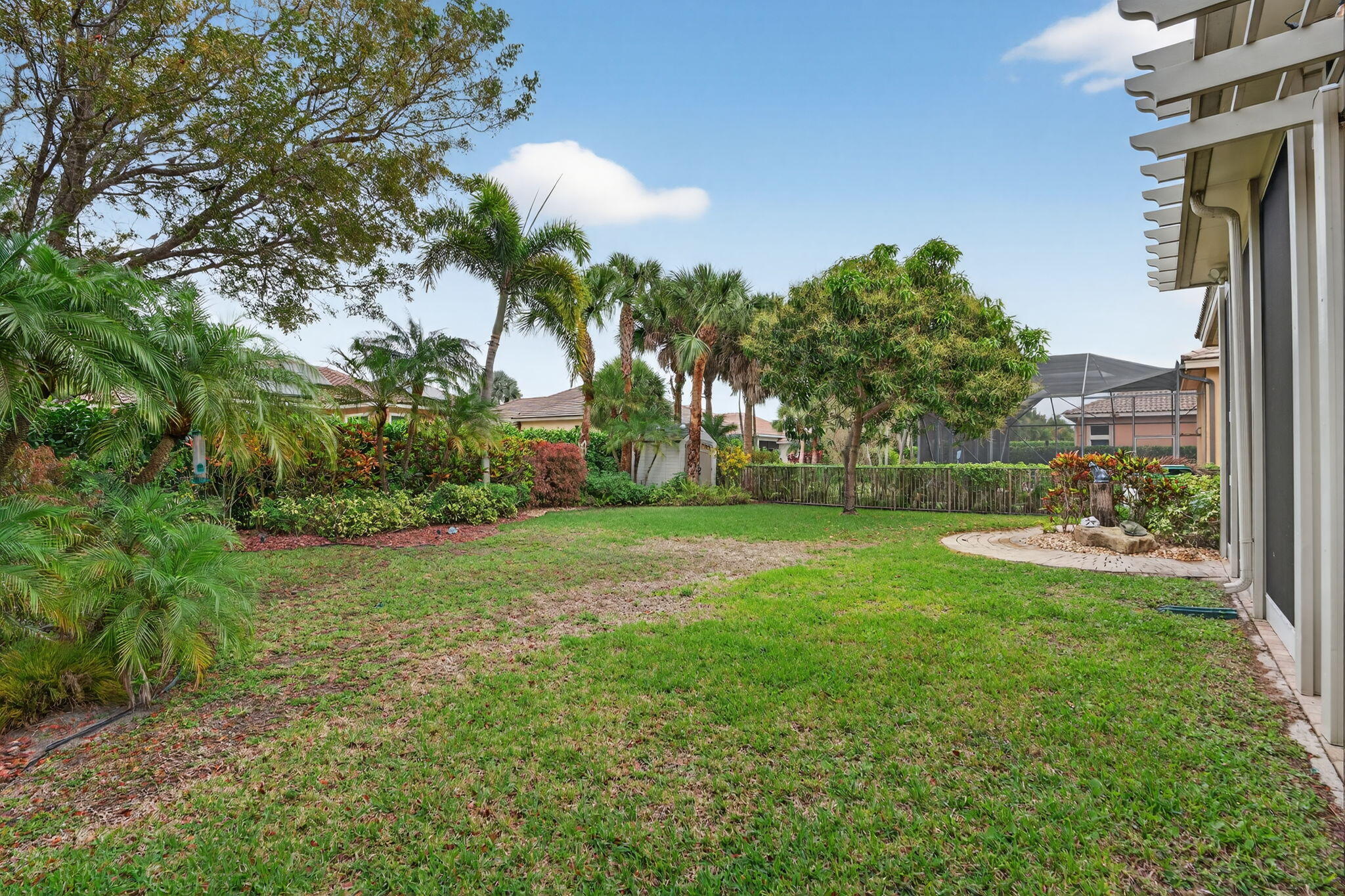 HERON BAY CENTRAL - Residential