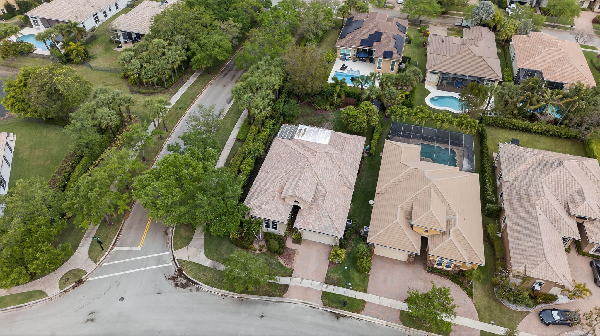 HERON BAY CENTRAL - Residential