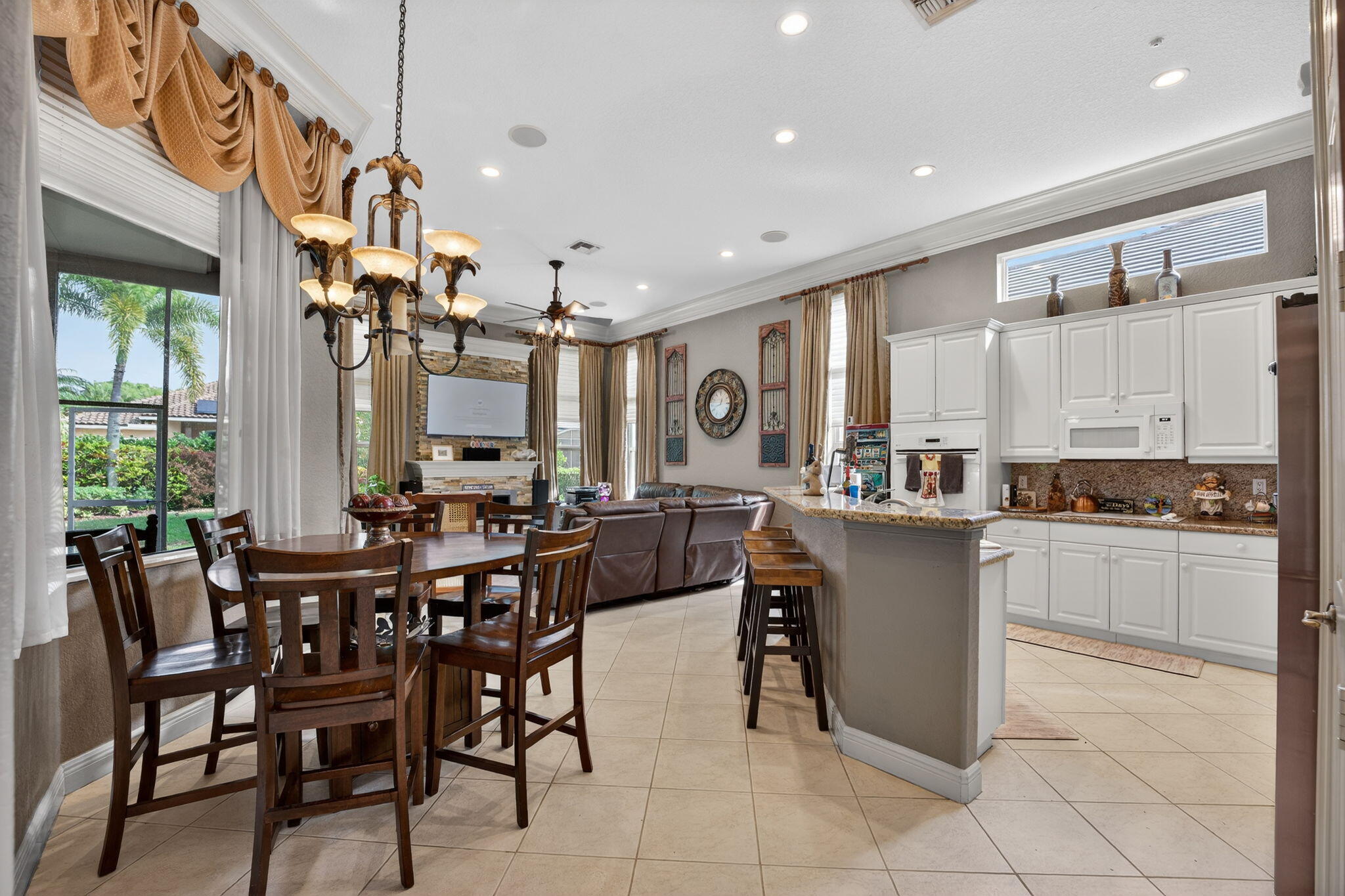 HERON BAY CENTRAL - Residential