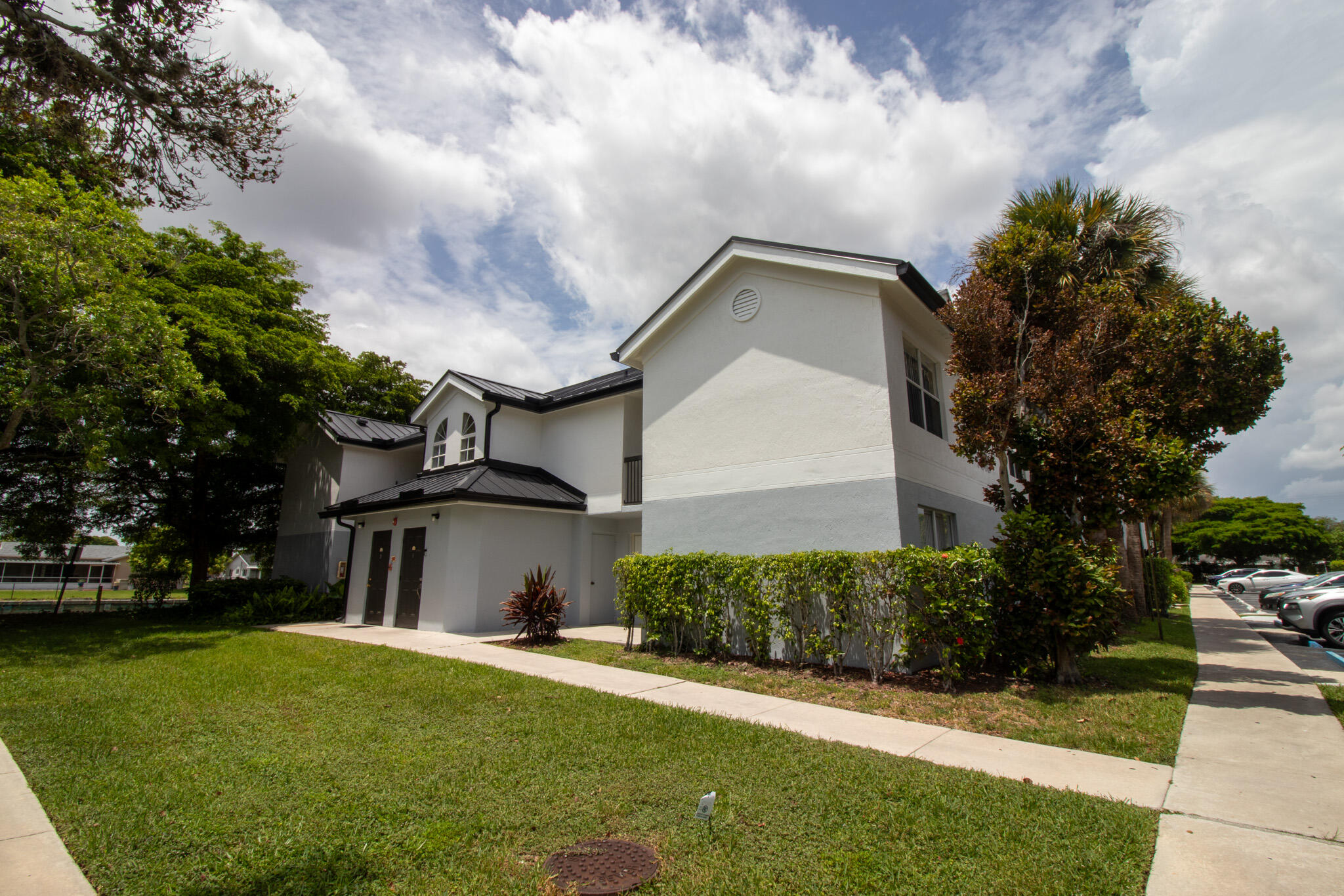 SOUTH PALM PLACE CONDO - Residential Lease