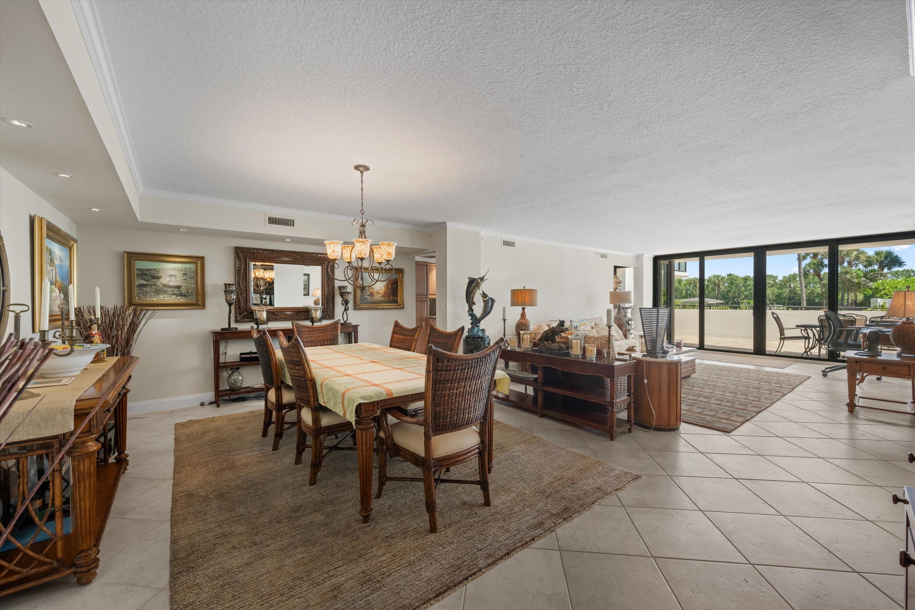 HALCYON OF PALM BEACH - Residential