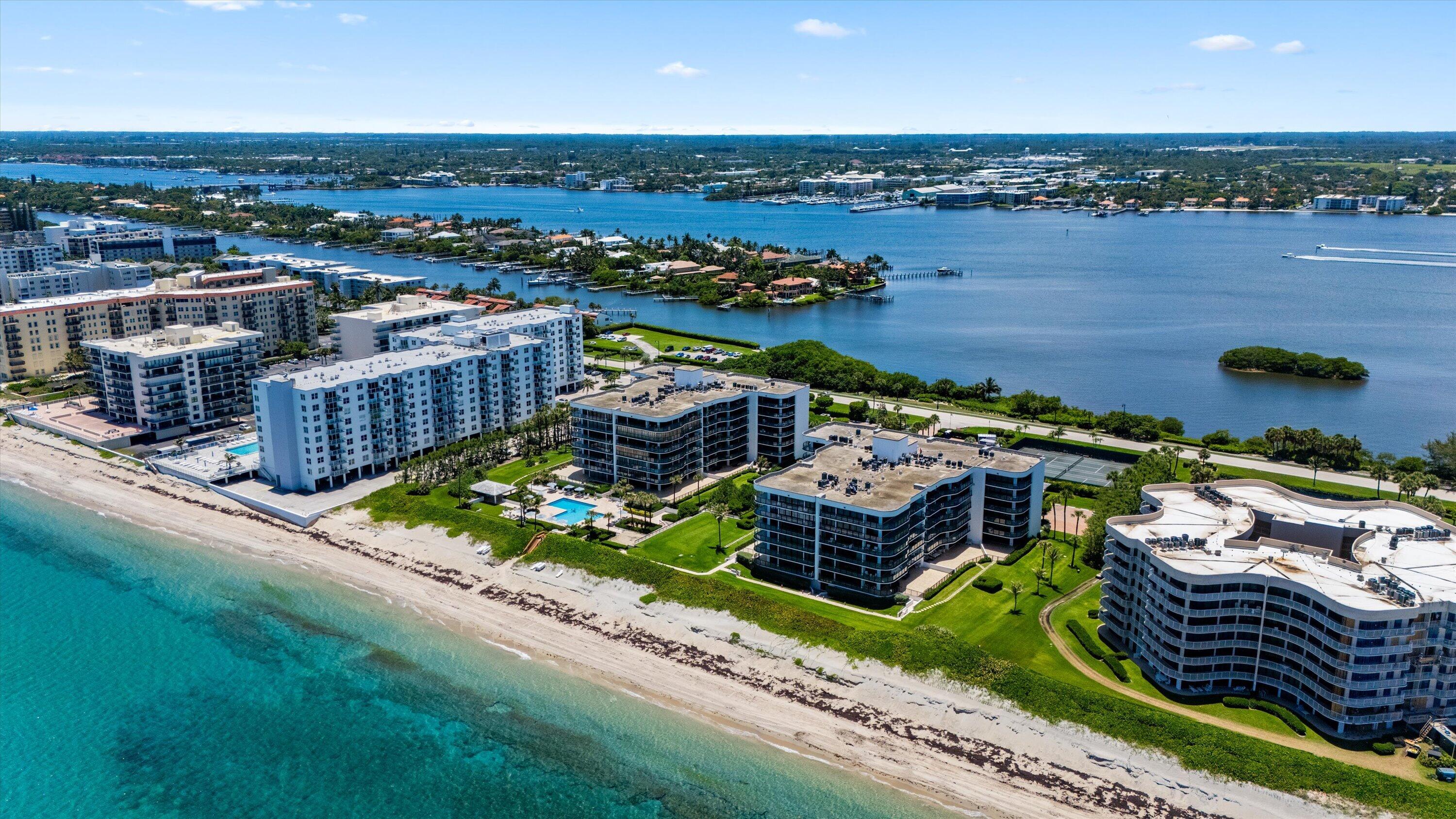 HALCYON OF PALM BEACH - Residential