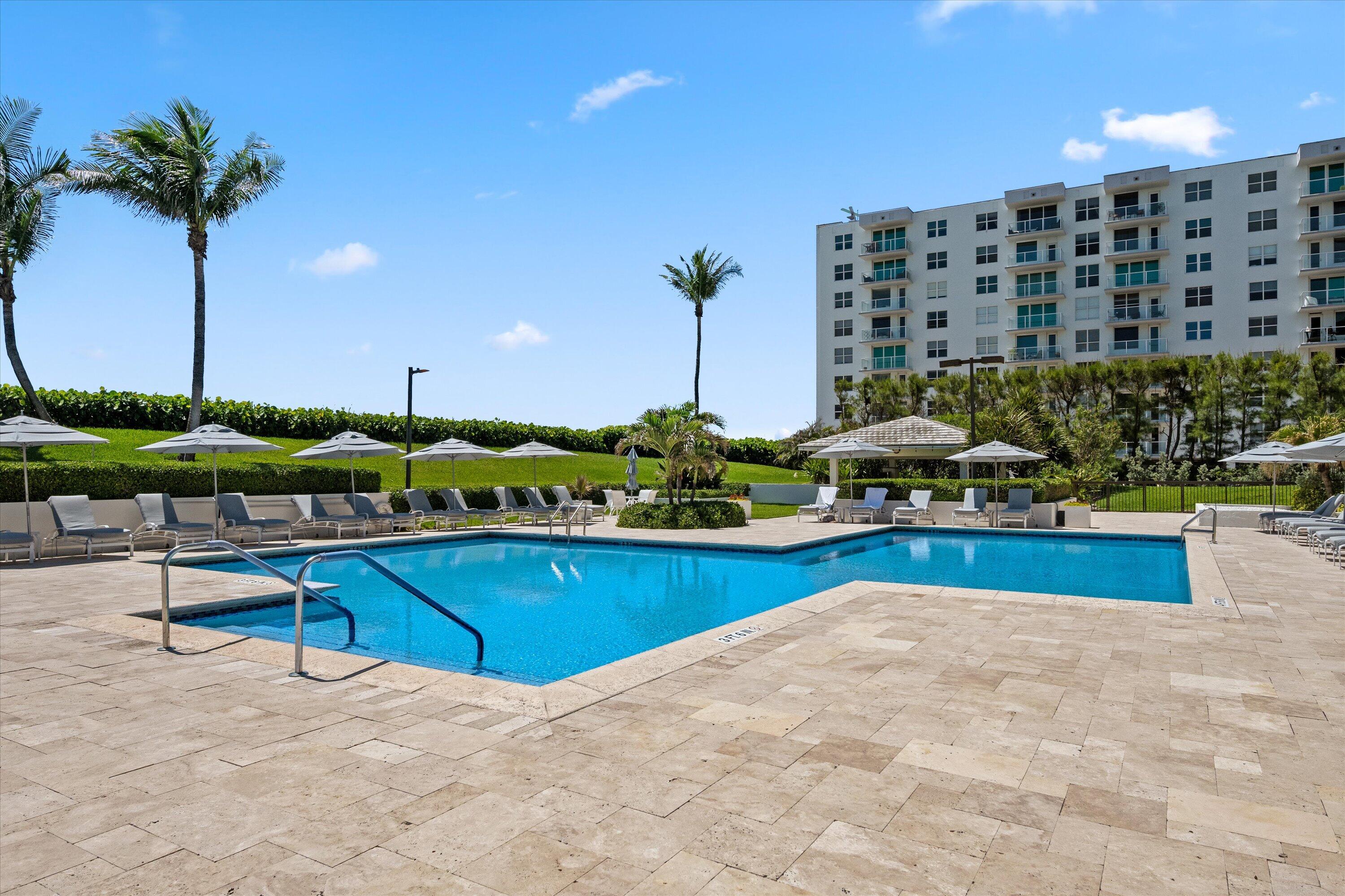 HALCYON OF PALM BEACH - Residential