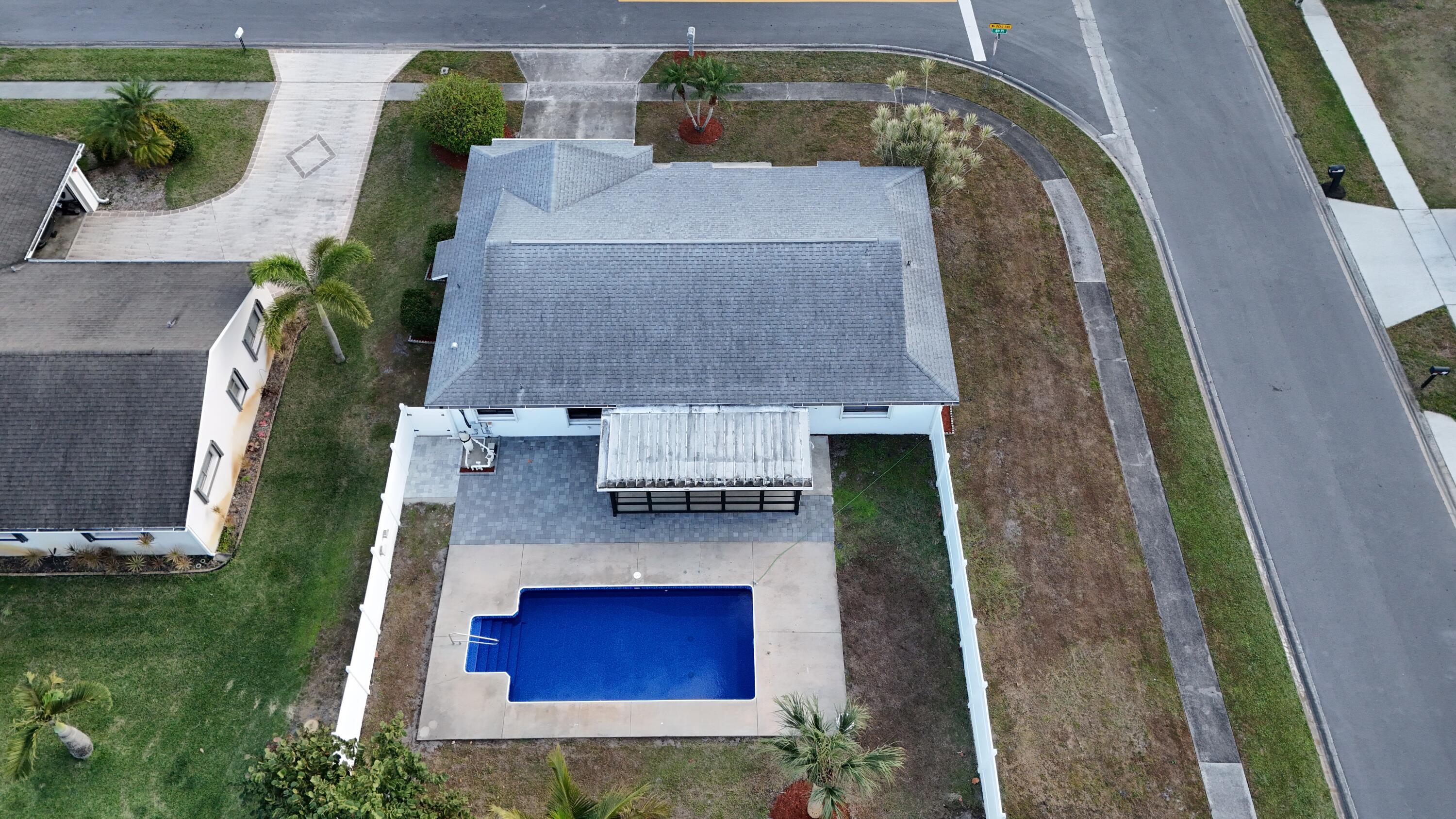 LAURELWOOD SUB UNIT 4 - Residential