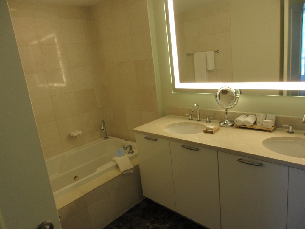 Q Club Resort & Residence - Residential