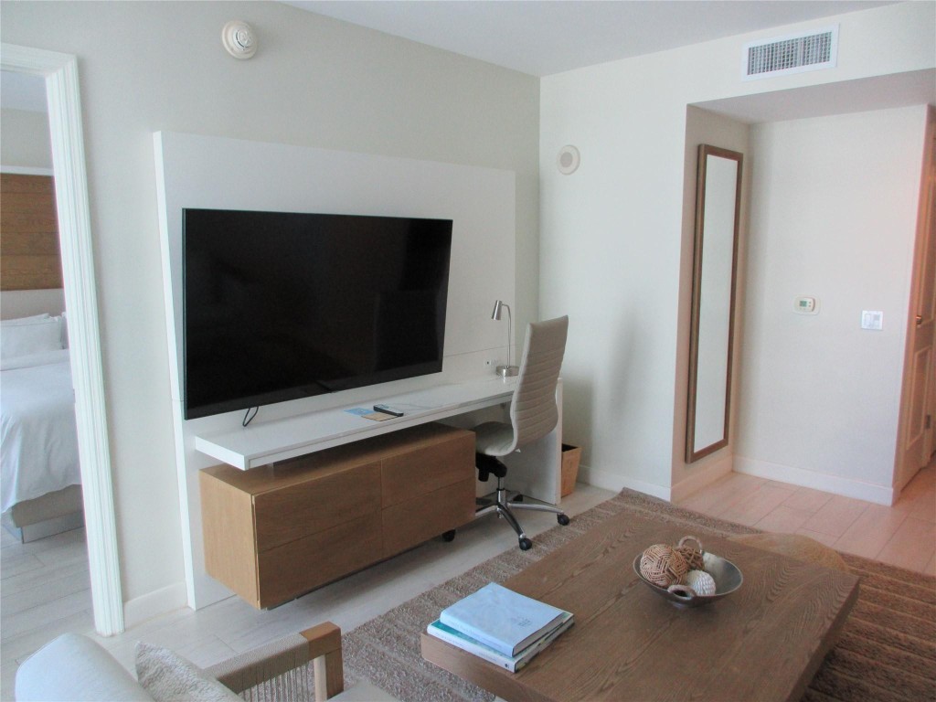 Q Club Resort & Residence - Residential