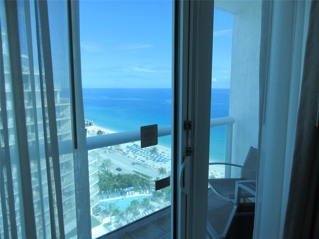 Q Club Resort & Residence - Residential